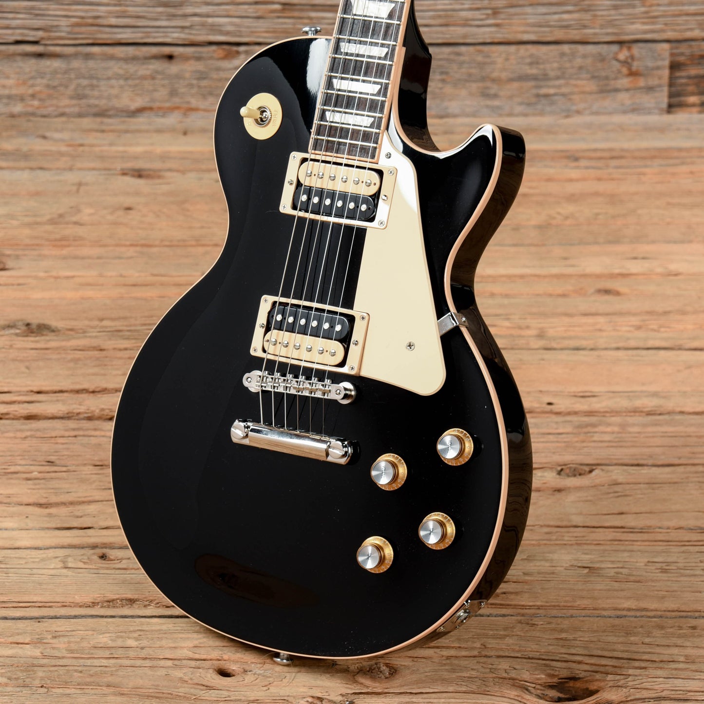 Gibson Les Paul Classic Ebony 2019 Electric Guitars / Solid Body