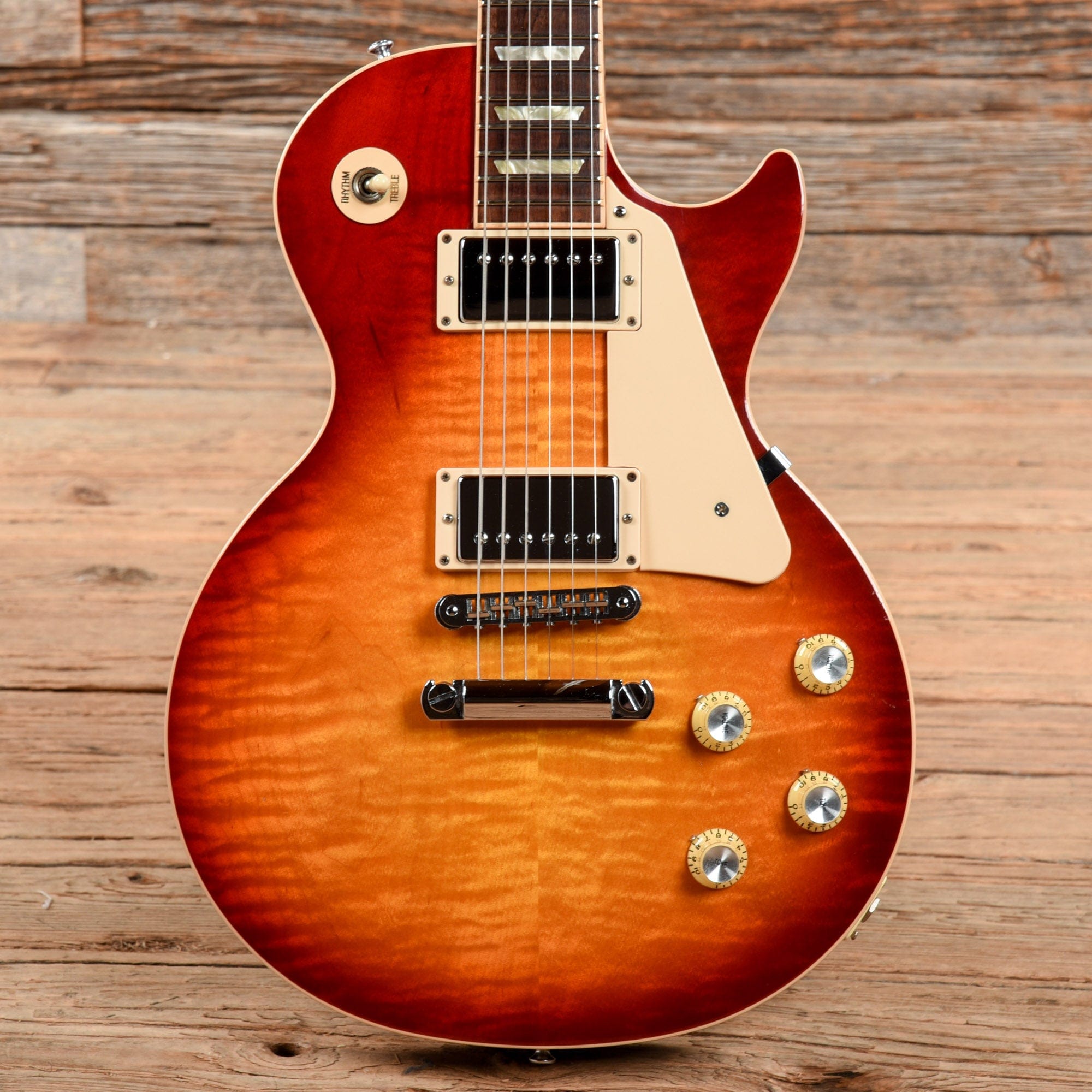 Gibson Les Paul Standard Cherry Sunburst 2011 – Chicago Music Exchange