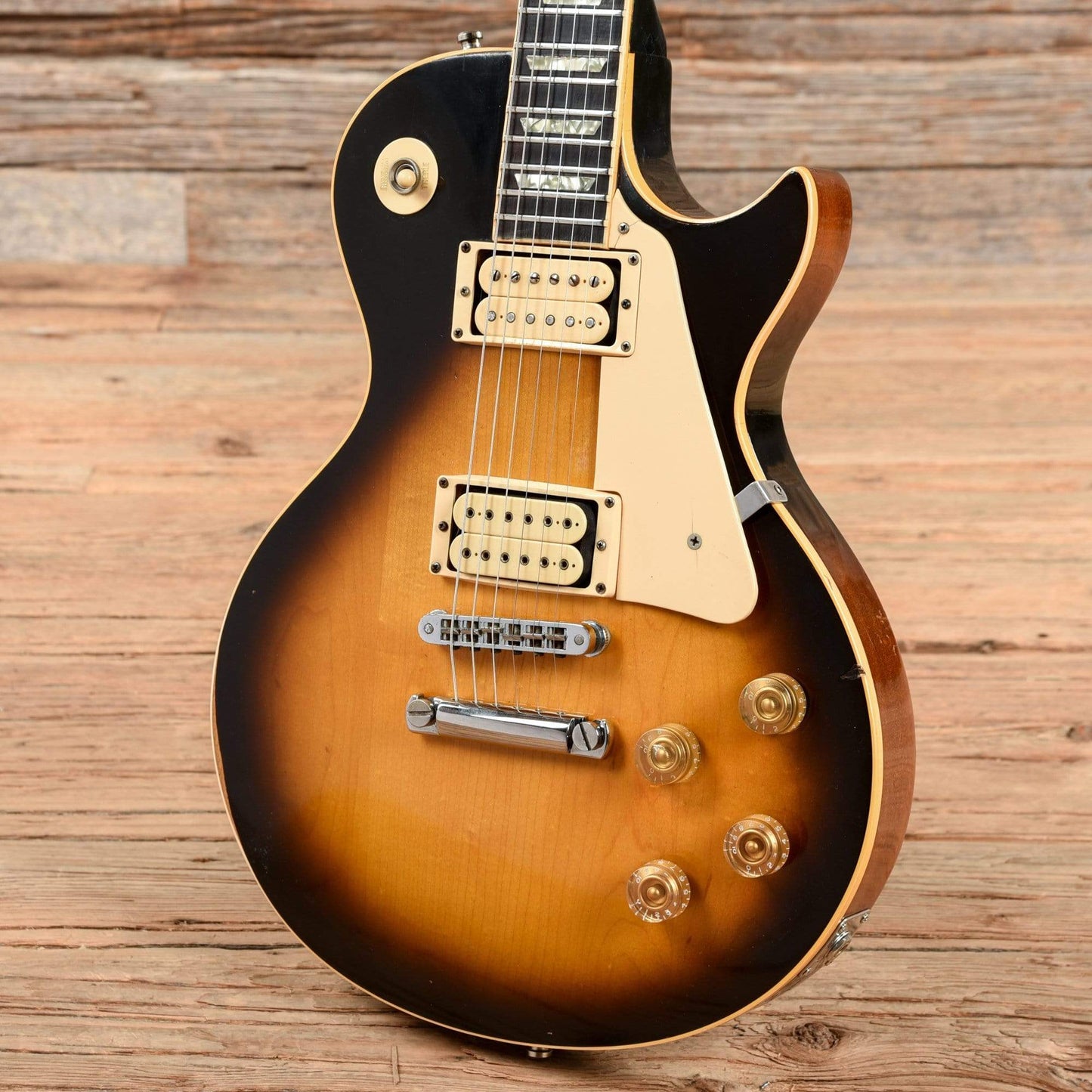 Gibson Les Paul Standard Sunburst 1981 Electric Guitars / Solid Body