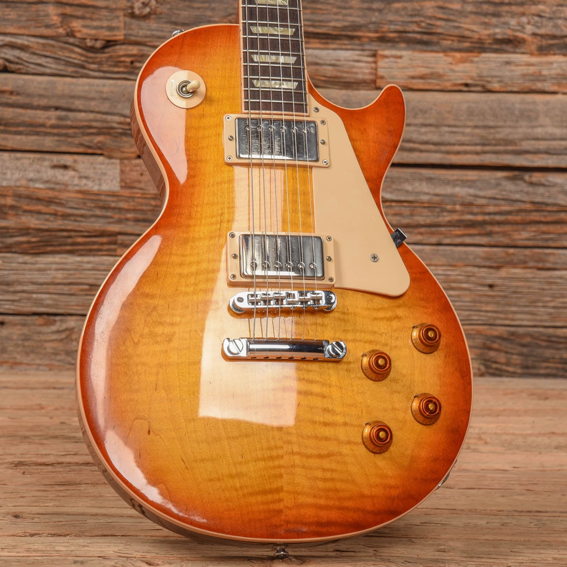 Gibson Les Paul Standard Sunburst 2012 Electric Guitars / Solid Body