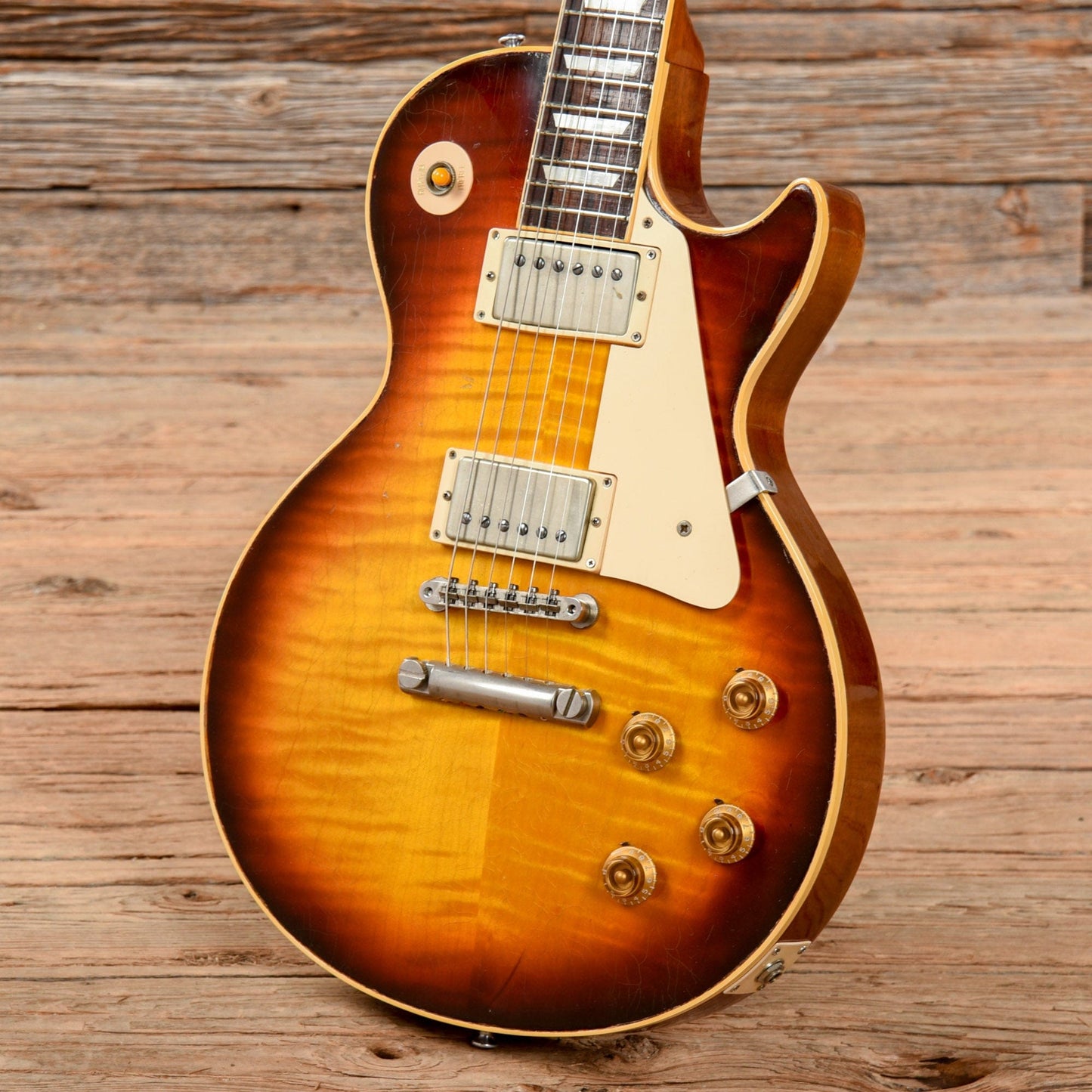 Gibson Les Paul Standard Sunburst Electric Guitars / Solid Body