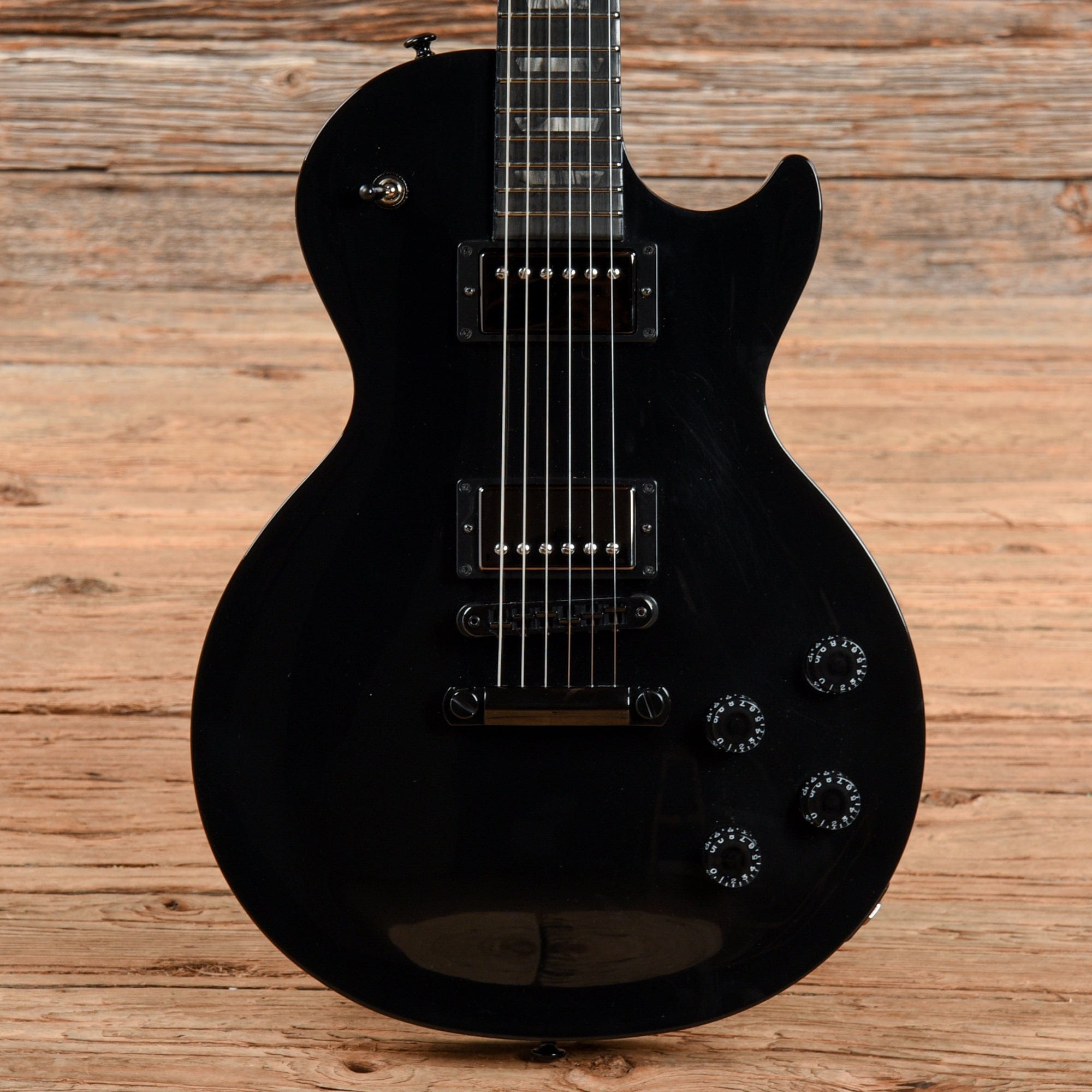 Gibson Les Paul Studio Dark Limited Edition Ebony 2020 – Chicago Music  Exchange