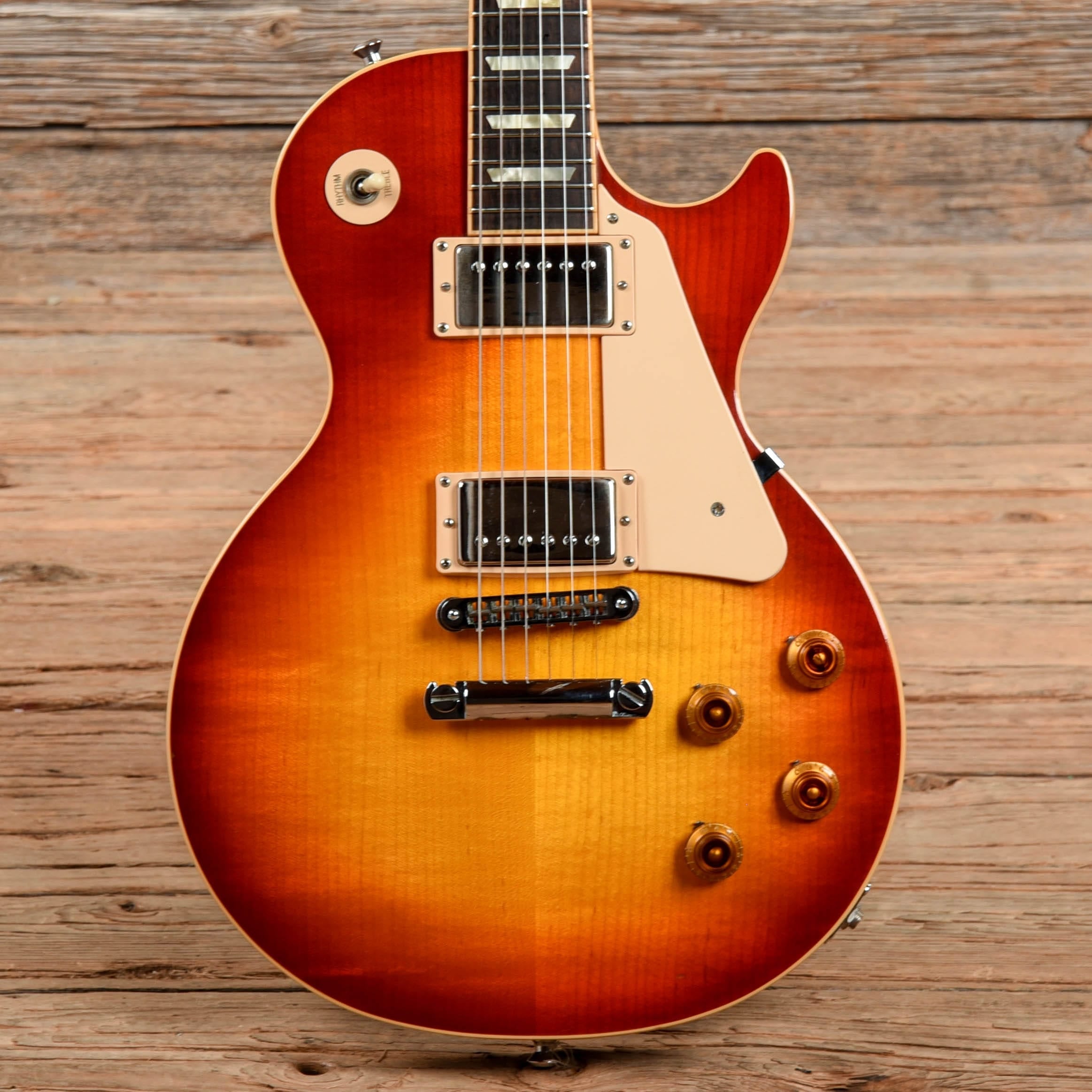 Gibson Les Paul Traditional Pro Cherry Sunburst 2010 – Chicago Music ...