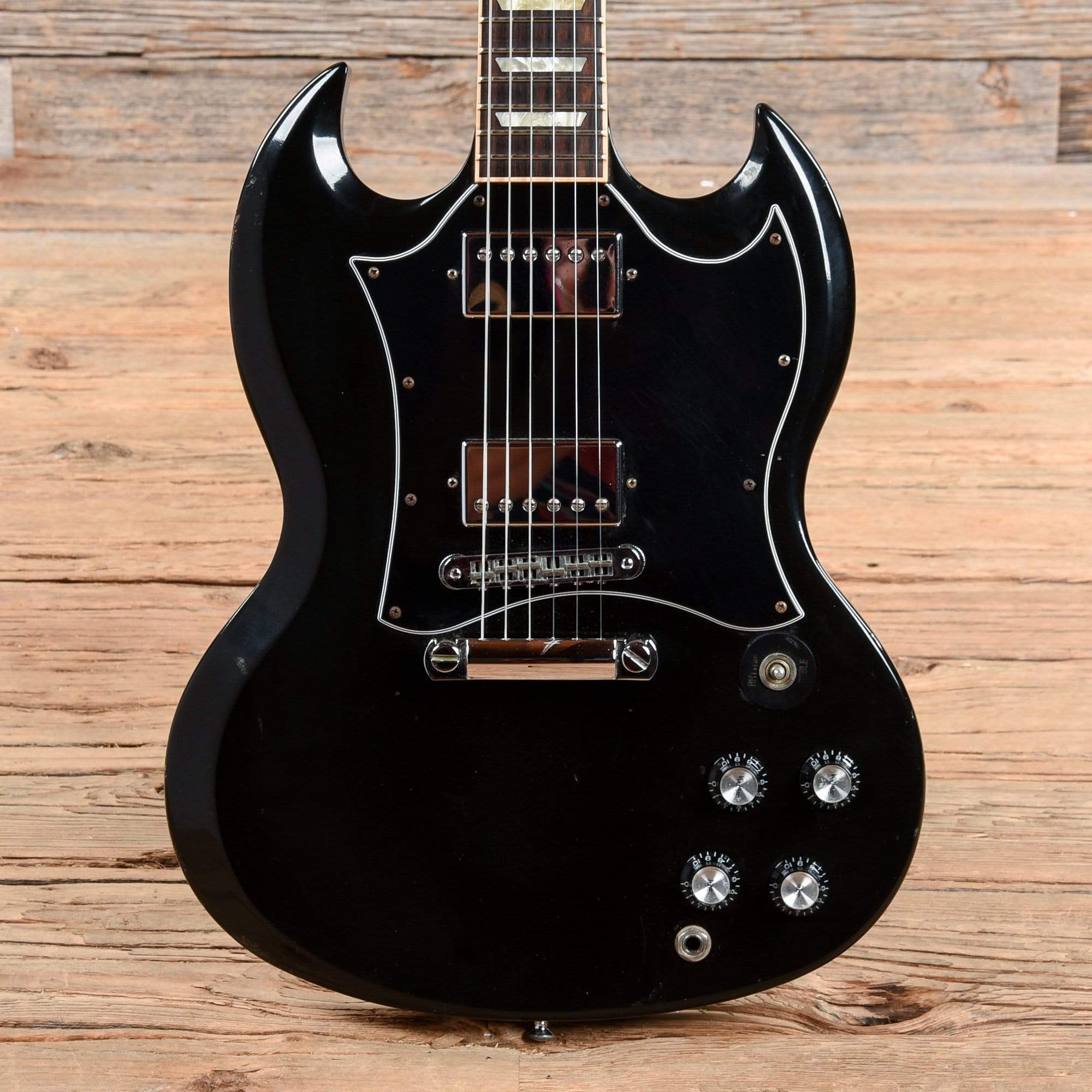 Gibson SG Standard Black 2010 – Chicago Music Exchange