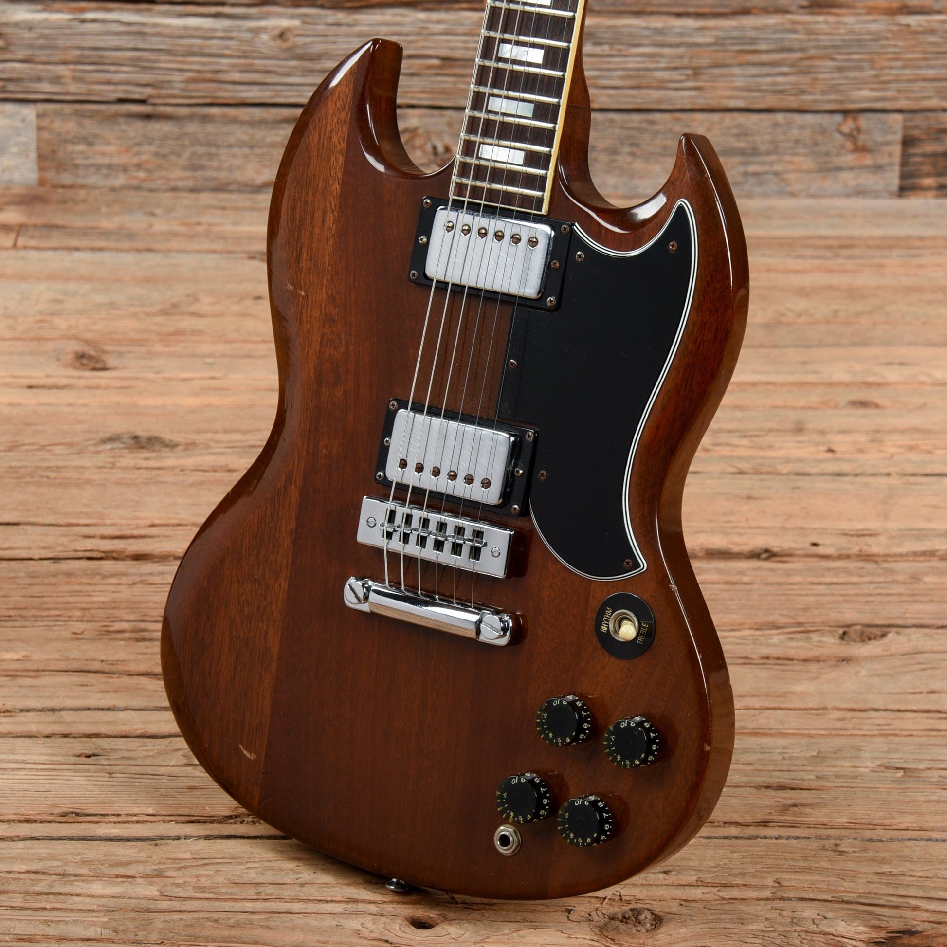 Gibson SG Standard Walnut 1976 Electric Guitars / Solid Body