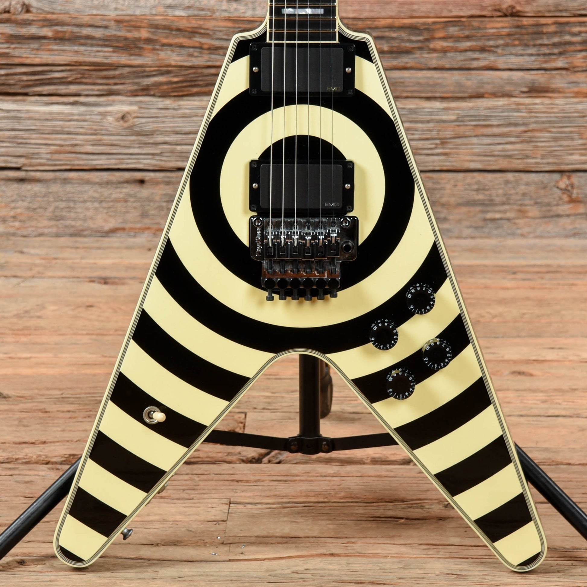 Gibson Zakk Wylde Custom Flying V Bullseye Electric Guitars / Solid Body