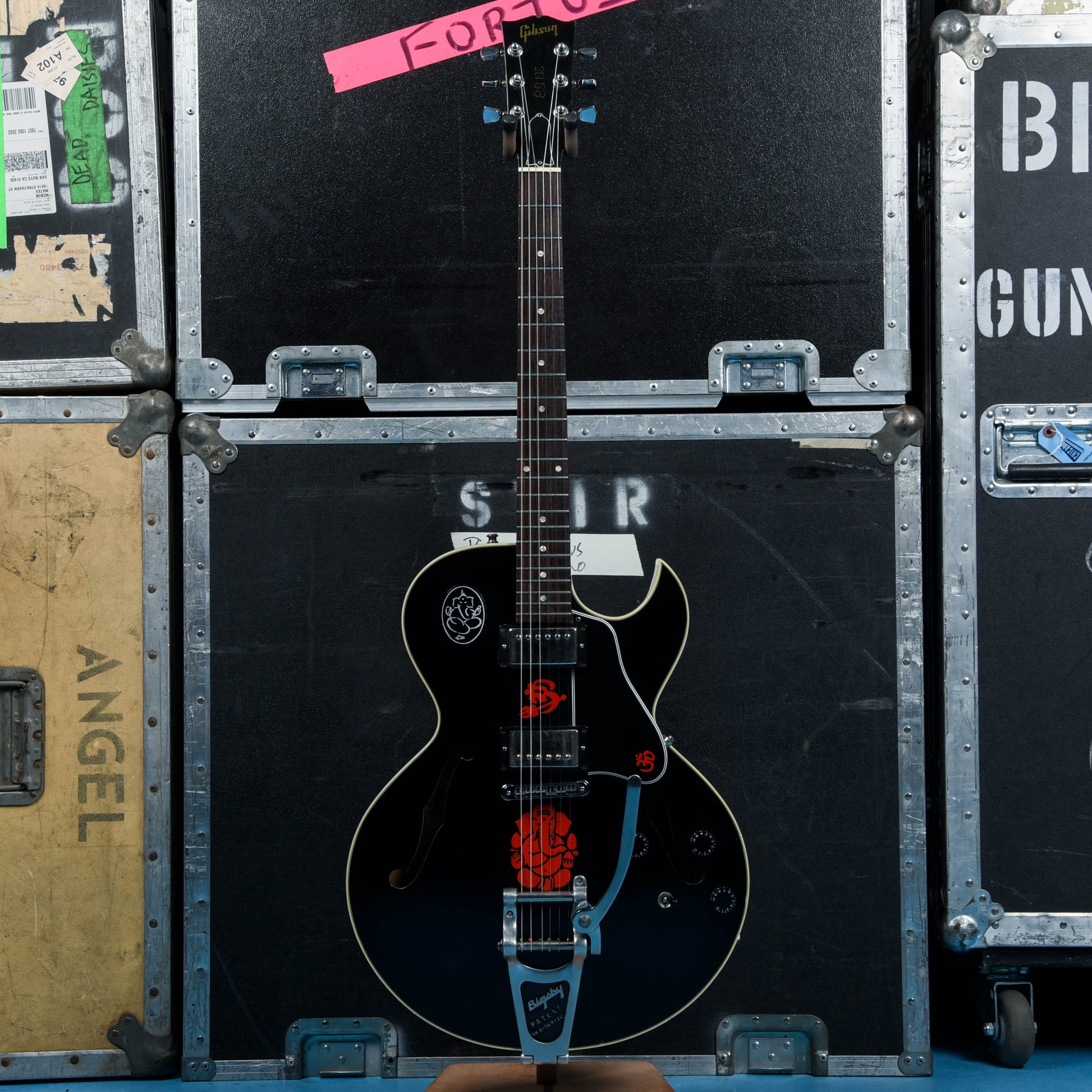 Gibson ES-135 Black 1998