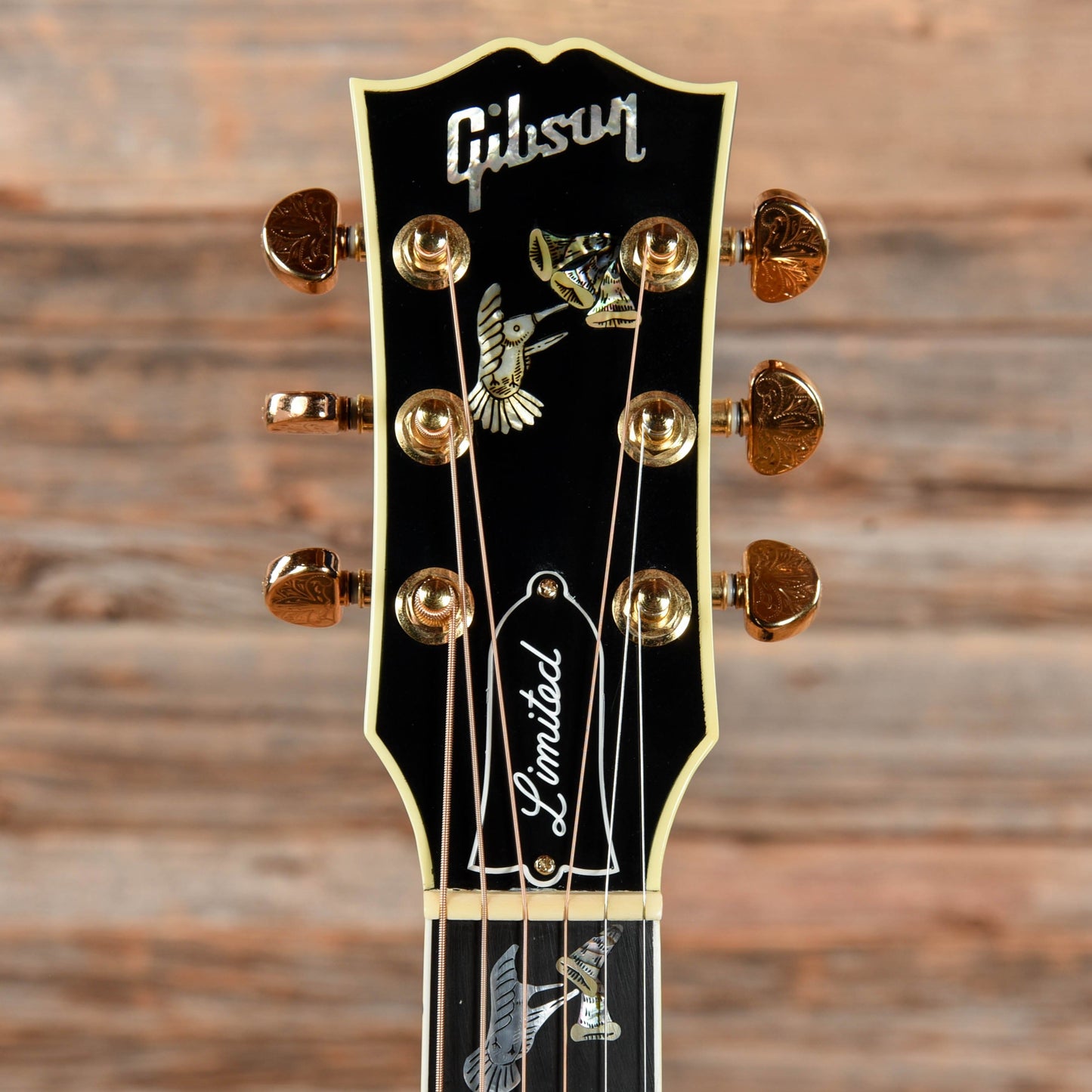 Gibson Hummingbird Custom Quilt (Custom Inlays and Blue Finish) Blue 2015