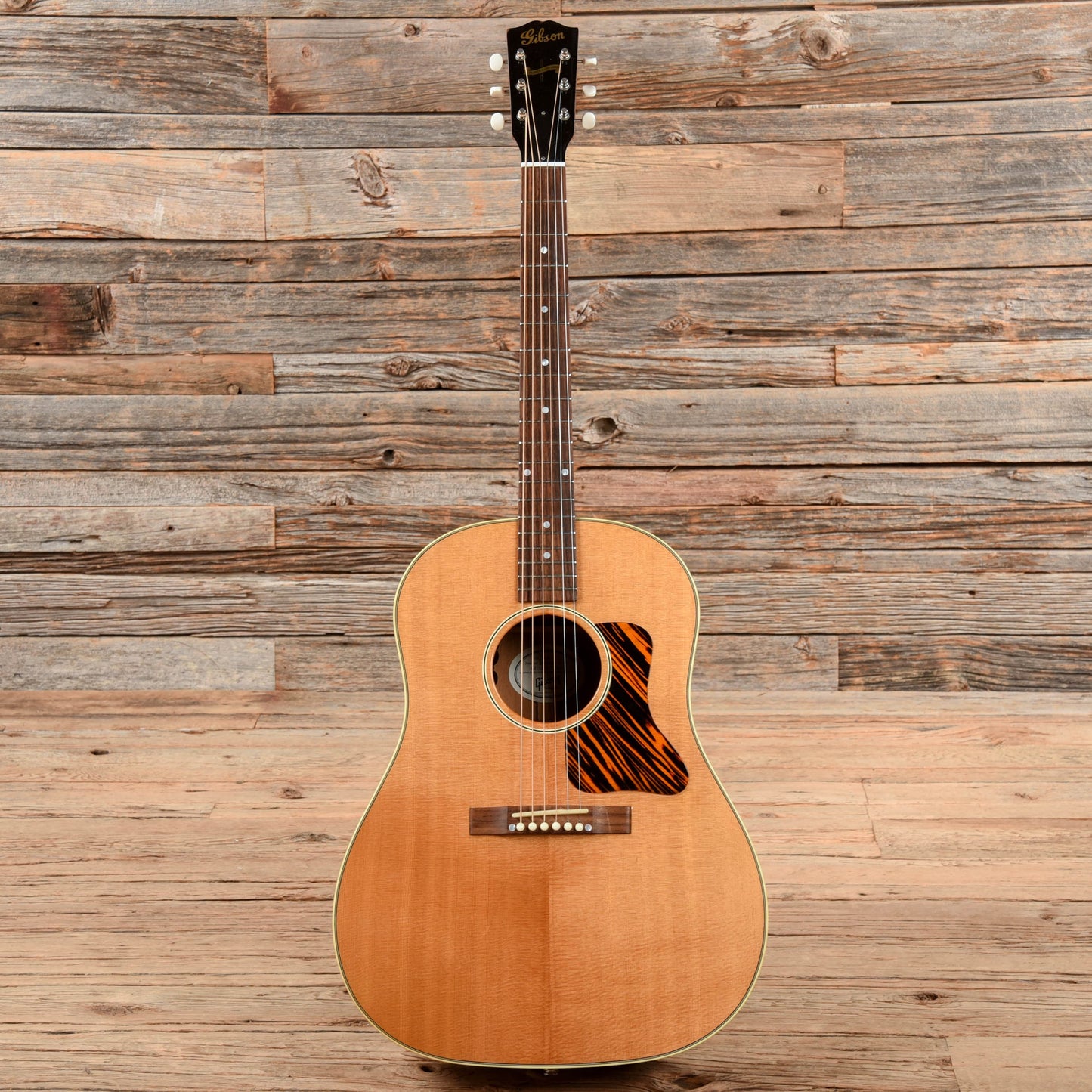 Gibson J-35 Natural 2013