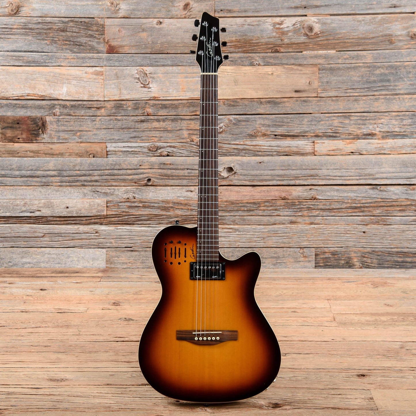 Godin A6 Ultra Semi-Acoustic/Electric Guitar Cognac Burst Electric Guitars / Semi-Hollow