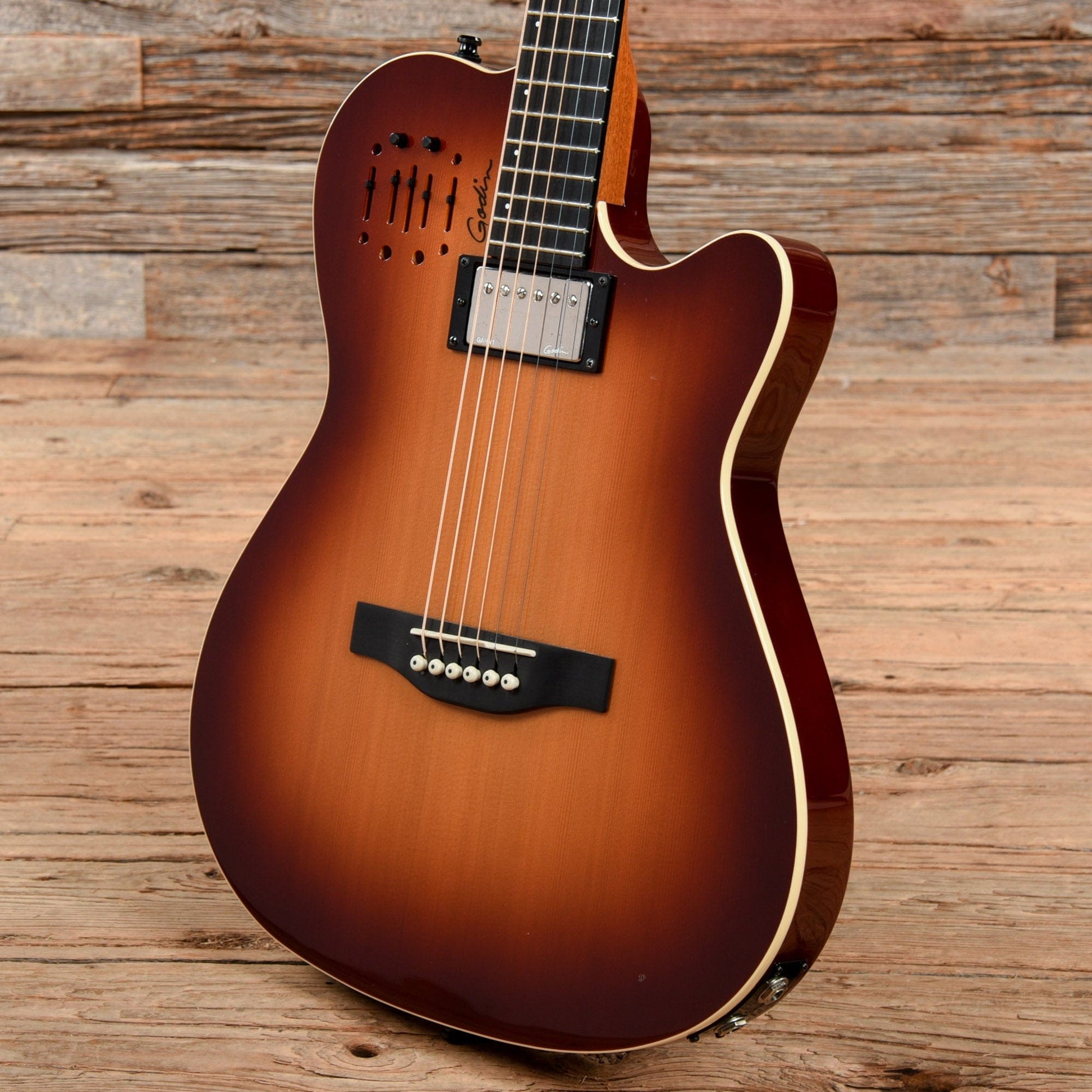 Godin A6 Ultra Sunburst Electric Guitars / Solid Body