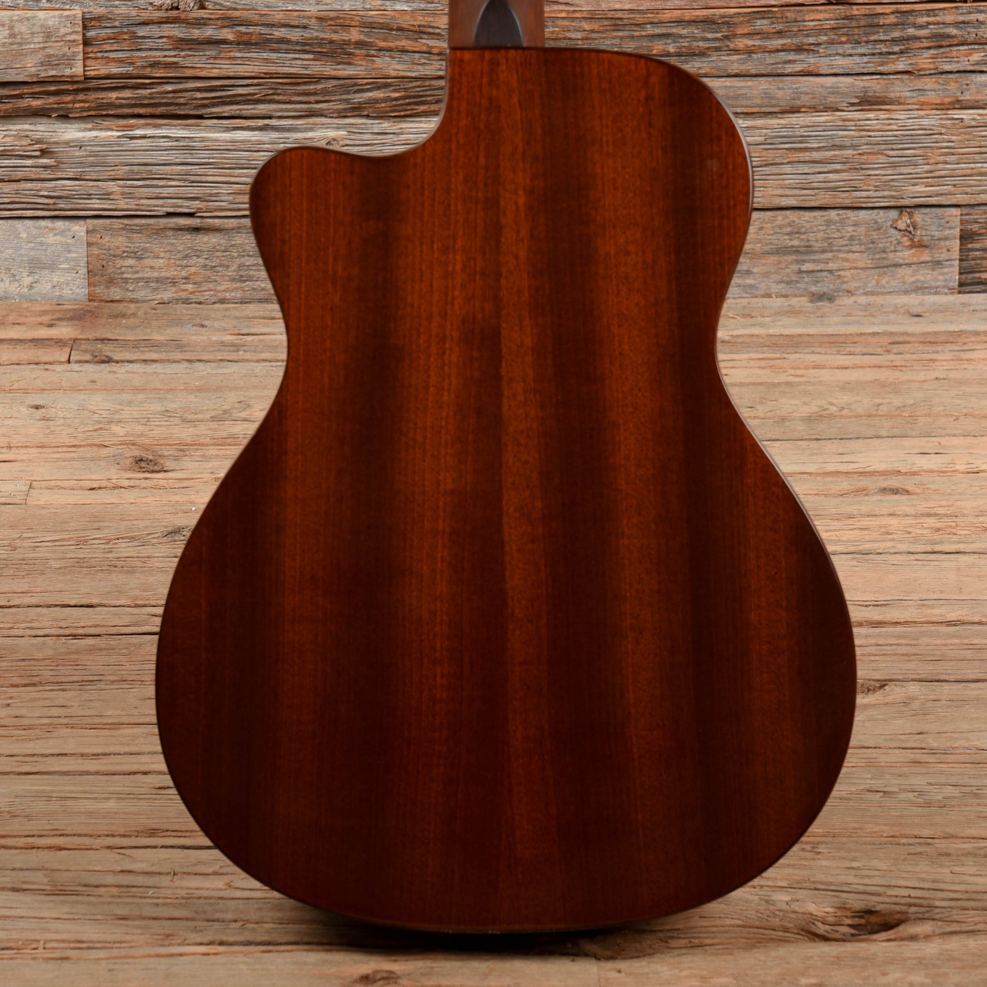 Gold Tone GBG+ Baritone Natural Acoustic Guitars / Jumbo