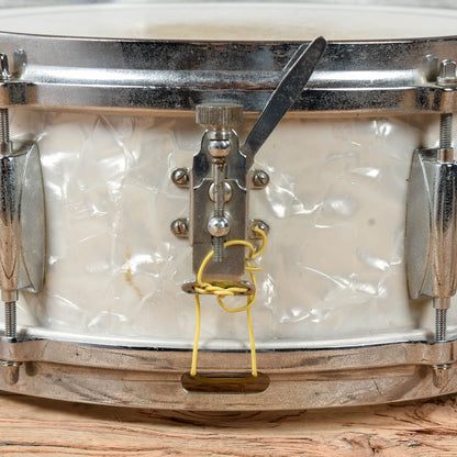 Gretsch Drums 5.5x14 Dixieland Model 4105 1960's White Marine Pearl USED Drums and Percussion / Acoustic Drums / Snare