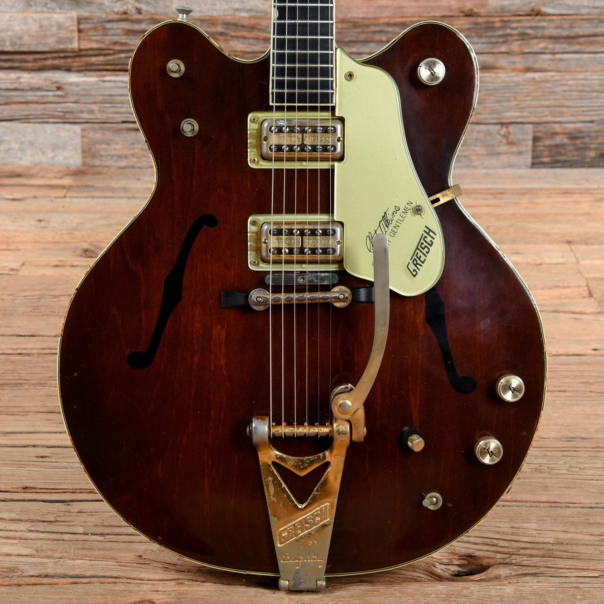 Gretsch 6122 Chet Atkins Country Gentleman Walnut 1968 – Chicago