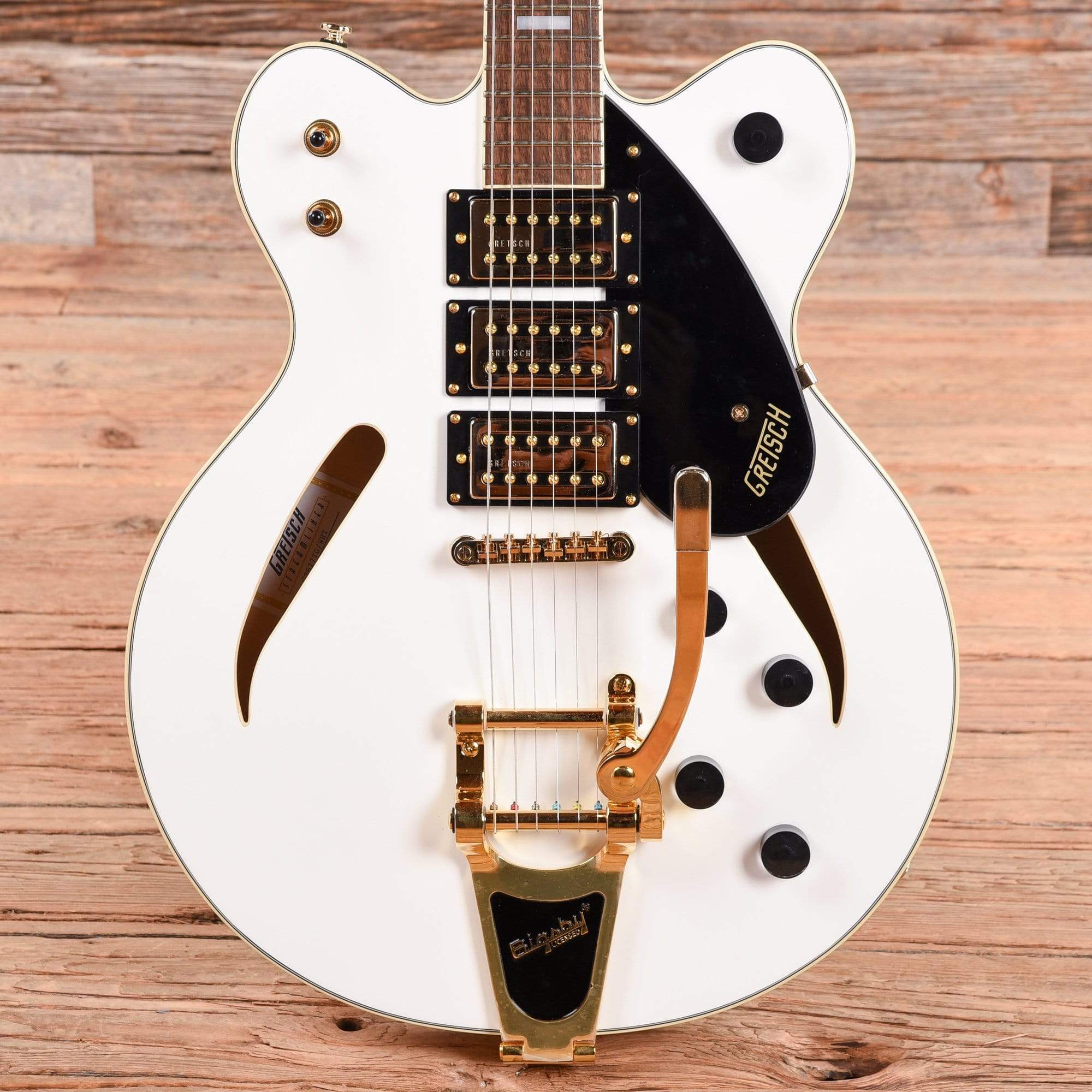 Gretsch G2627TG Streamliner Center Block 3-Pickup White 2021 Electric Guitars / Semi-Hollow