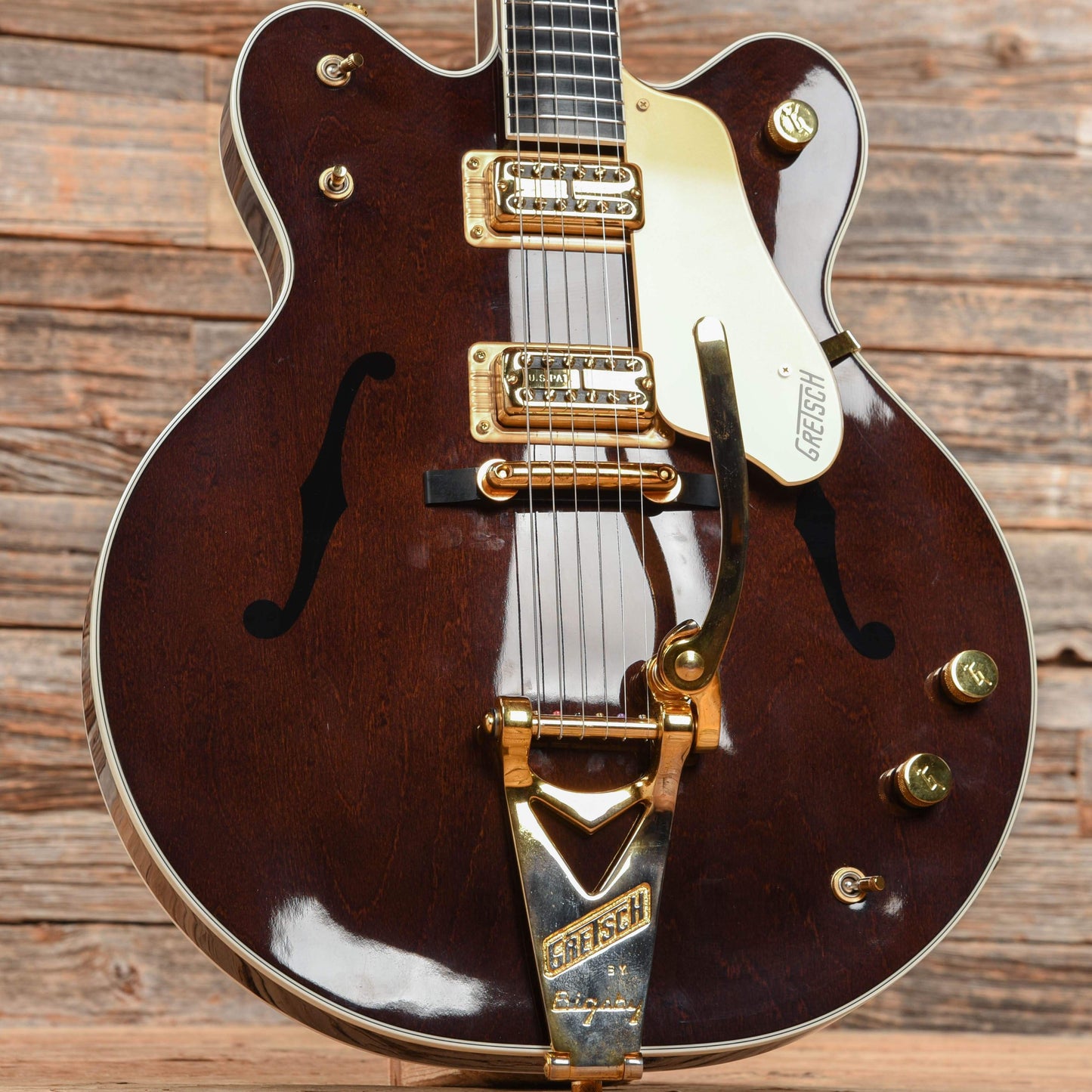 Gretsch G6122-1962 Country Classic Walnut 2005 Electric Guitars / Semi-Hollow