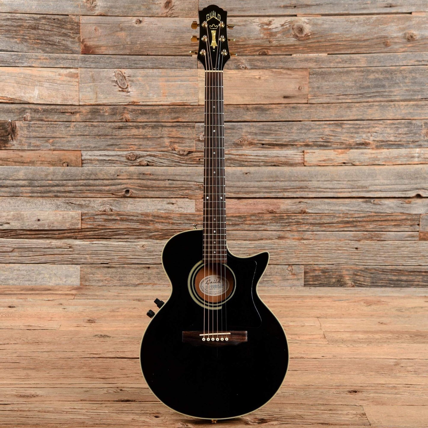 Guild Songbird Black 1990 Acoustic Guitars / Built-in Electronics