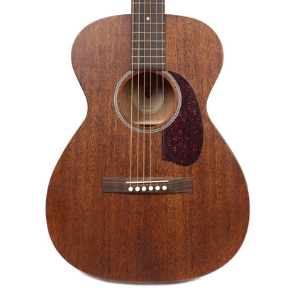 Guild M-20 Concert Acoustic Natural Acoustic Guitars / Concert