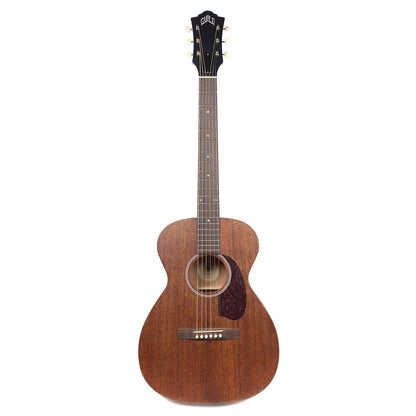 Guild M-20 Concert Acoustic Natural Acoustic Guitars / Concert