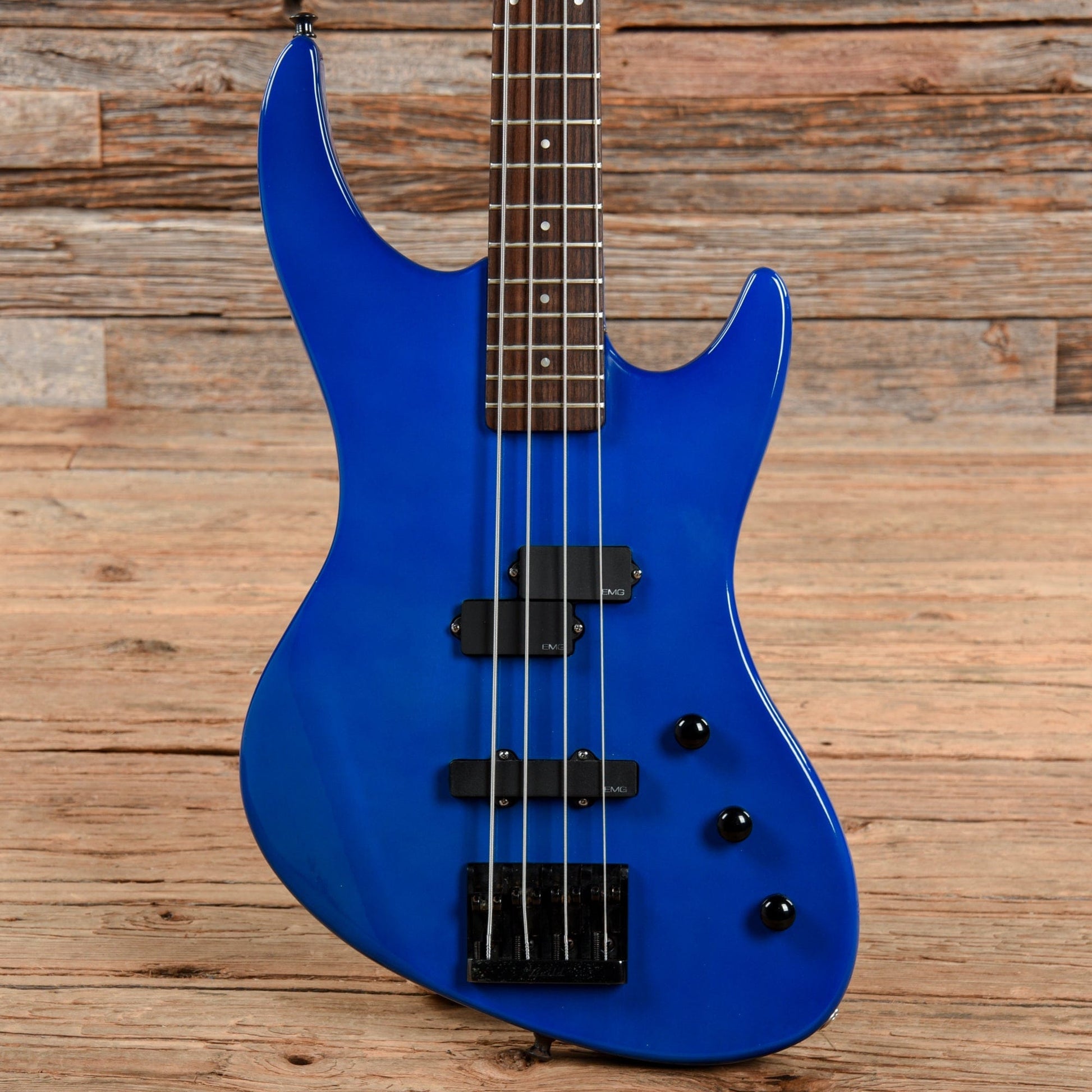 Guild SB602 Pilot Blue 1988 Bass Guitars / 4-String