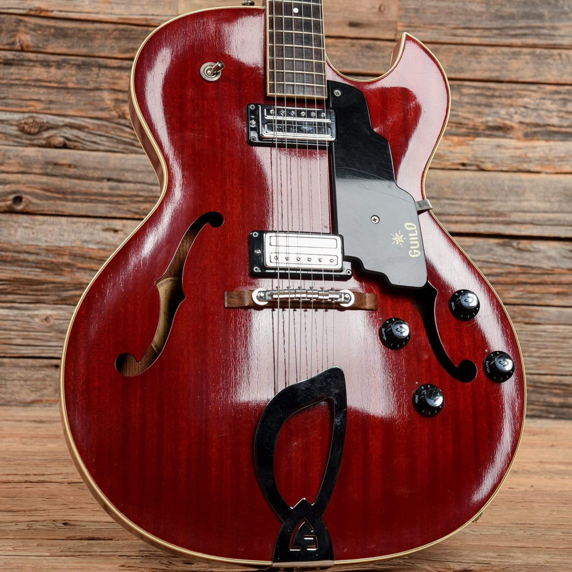 Guild Starfire II Cherry 1966 Electric Guitars / Hollow Body