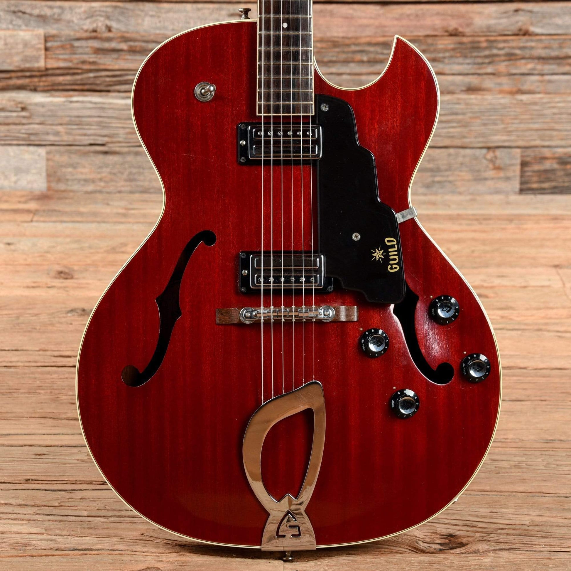 Guild Starfire II Cherry 1966 Electric Guitars / Hollow Body