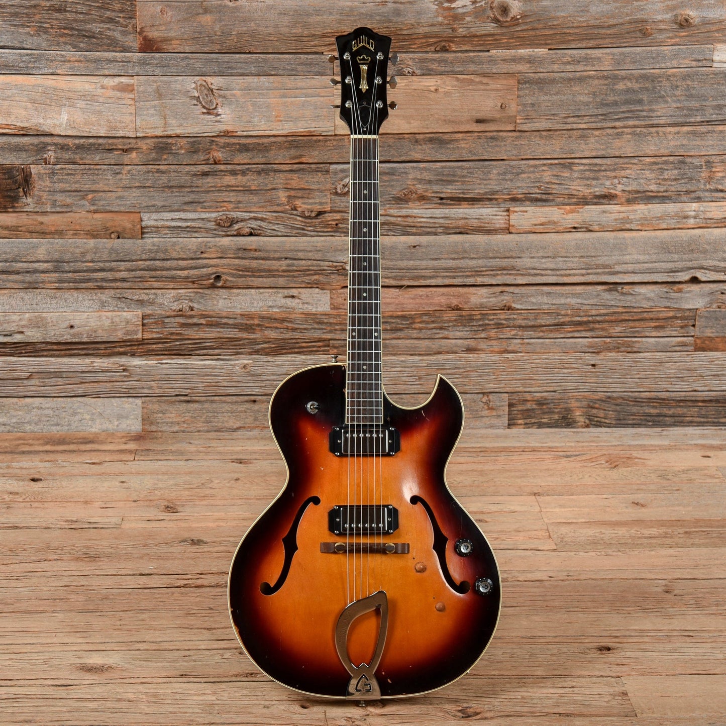 Guild T100-D Sunburst 1964 Electric Guitars / Hollow Body