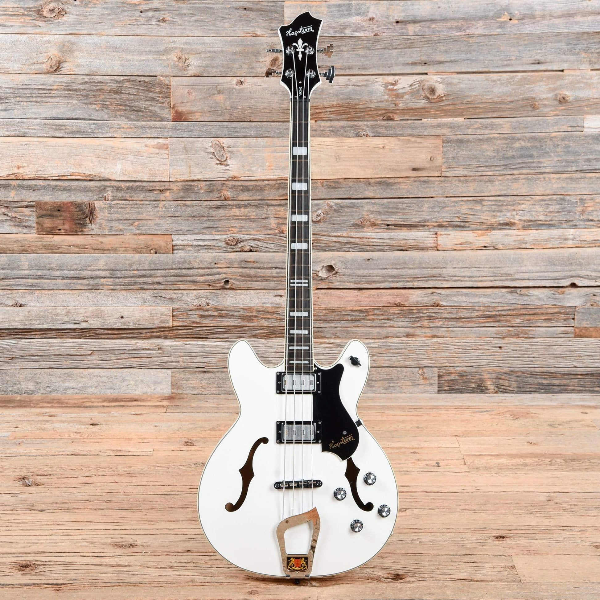 Hagstrom Viking Bass White Gloss 2013 Bass Guitars / 4-String