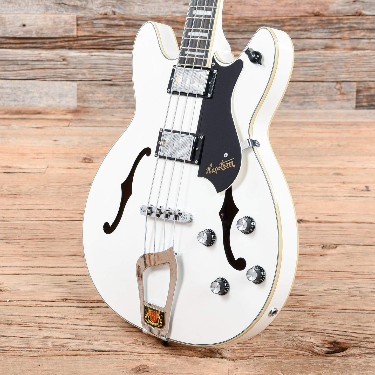 Hagstrom Viking Bass White Gloss 2013 Bass Guitars / 4-String