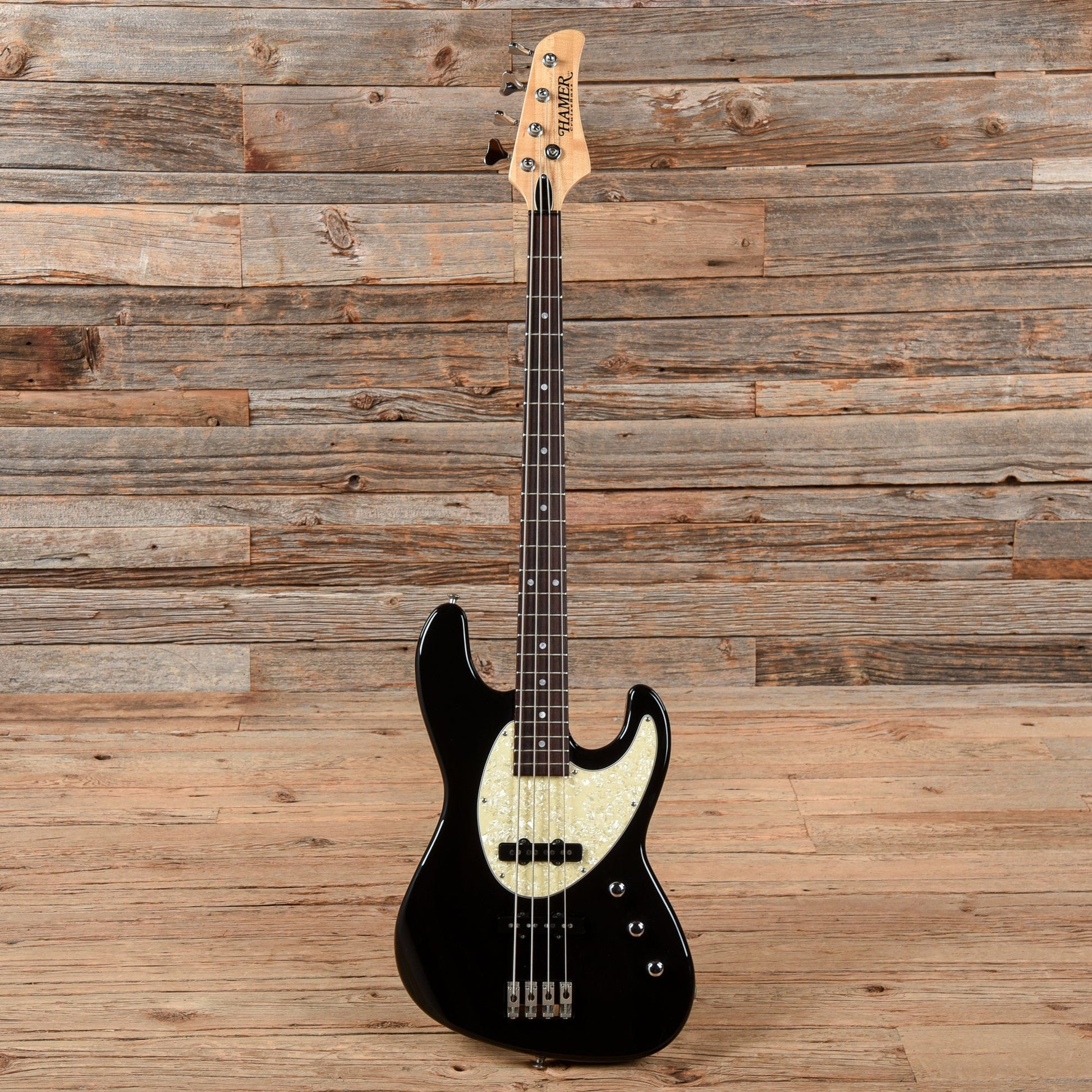 Hamer Cruise Bass Black Bass Guitars / 4-String