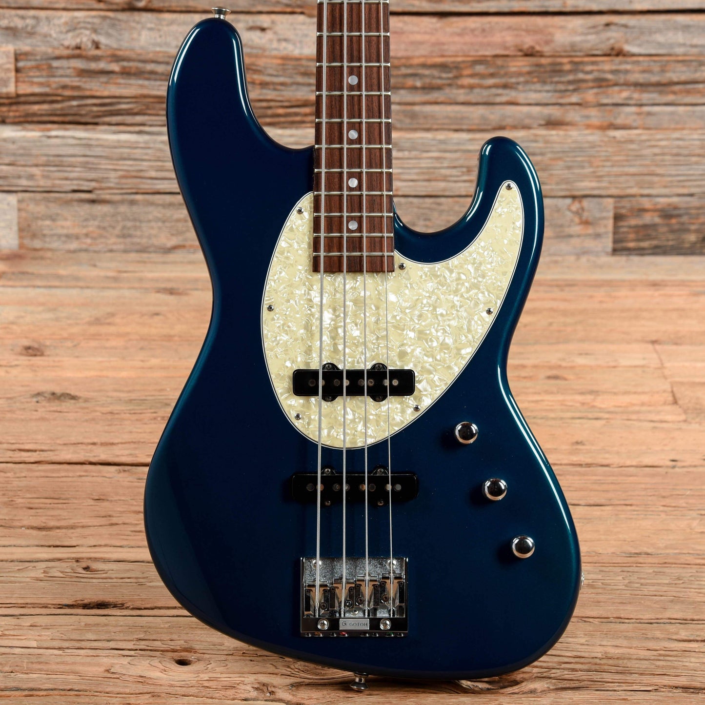 Hamer Cruise Bass Metallic Blue 1995 Bass Guitars / 4-String