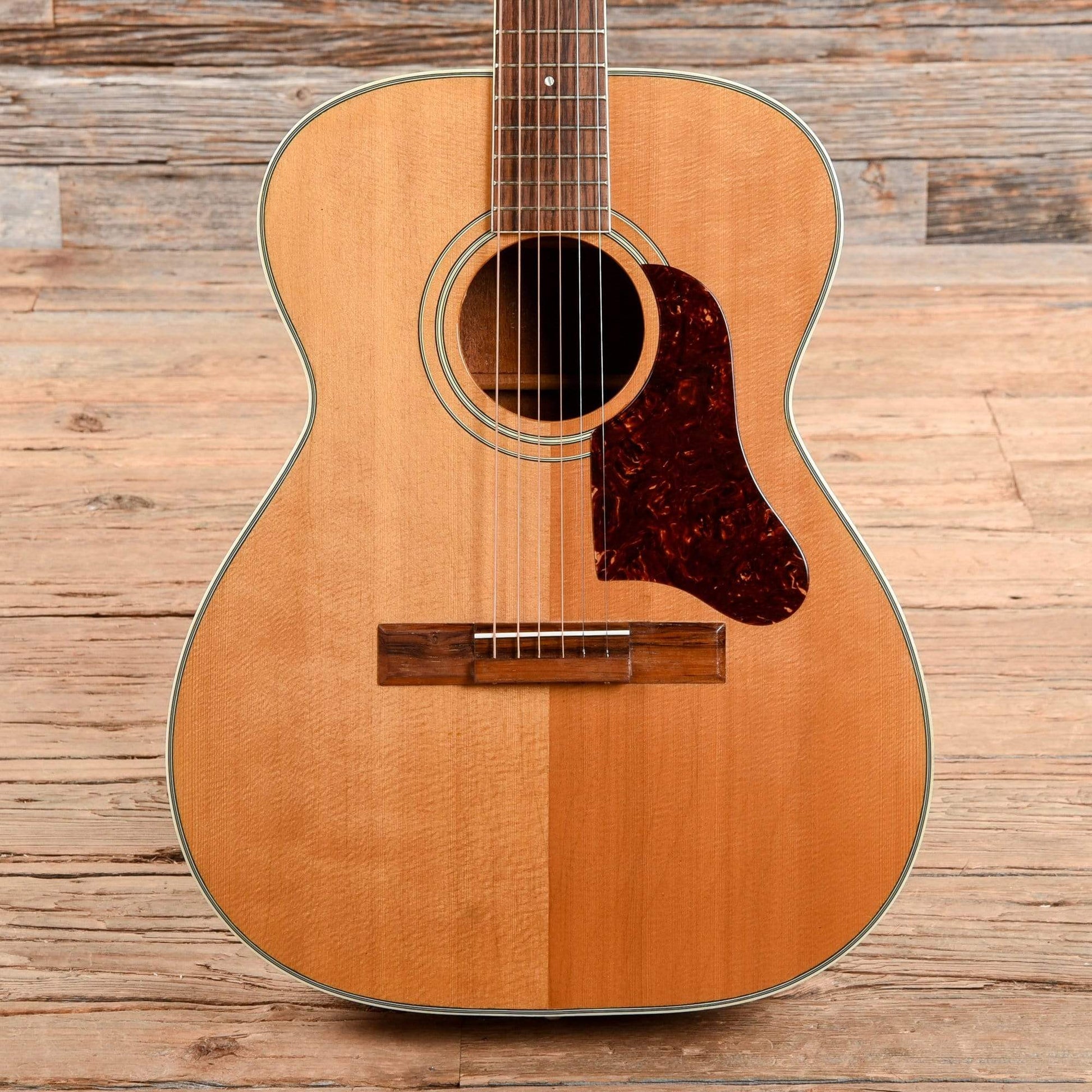 Harmony H1203 Sovereign Natural 1967 Acoustic Guitars / OM and Auditorium