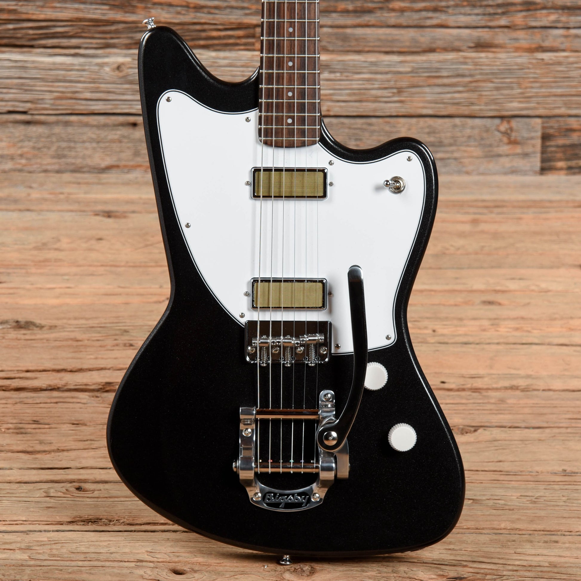 Harmony Silhouette with Bigsby Space Black Electric Guitars / Solid Body