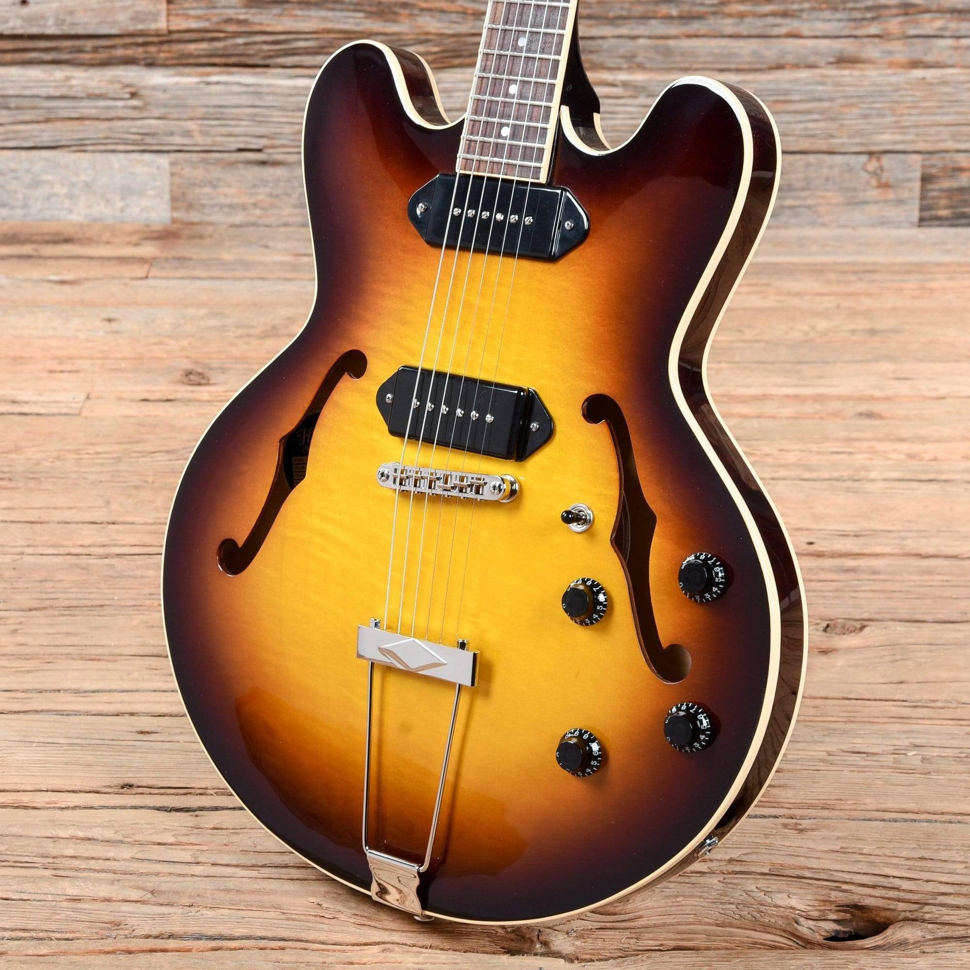 Heritage H-530 Hollow Body Original Sunburst w/Hardshell Case Electric Guitars / Semi-Hollow