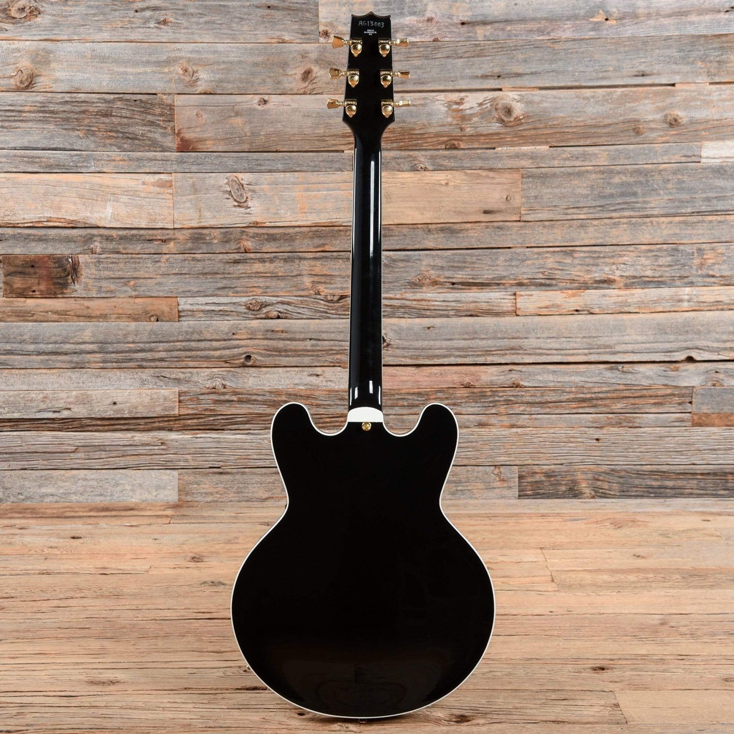 Heritage H-555 Black 2016 Electric Guitars / Semi-Hollow