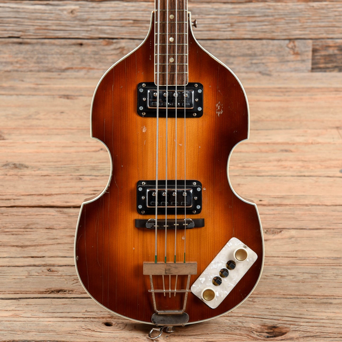 Hofner 500/1 Sunburst 1960s Bass Guitars / Short Scale