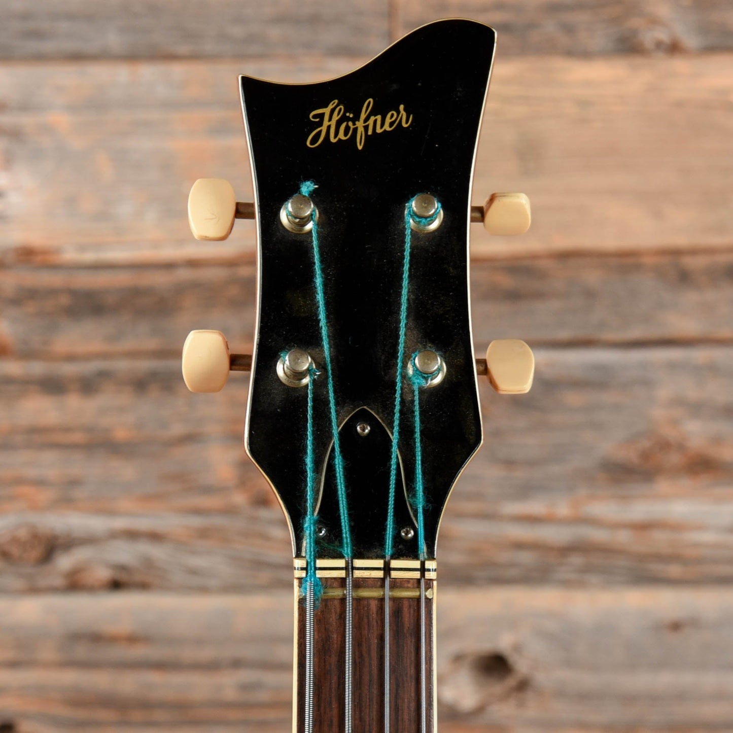 Hofner Club Bass Sunburst 1967 Bass Guitars / Short Scale