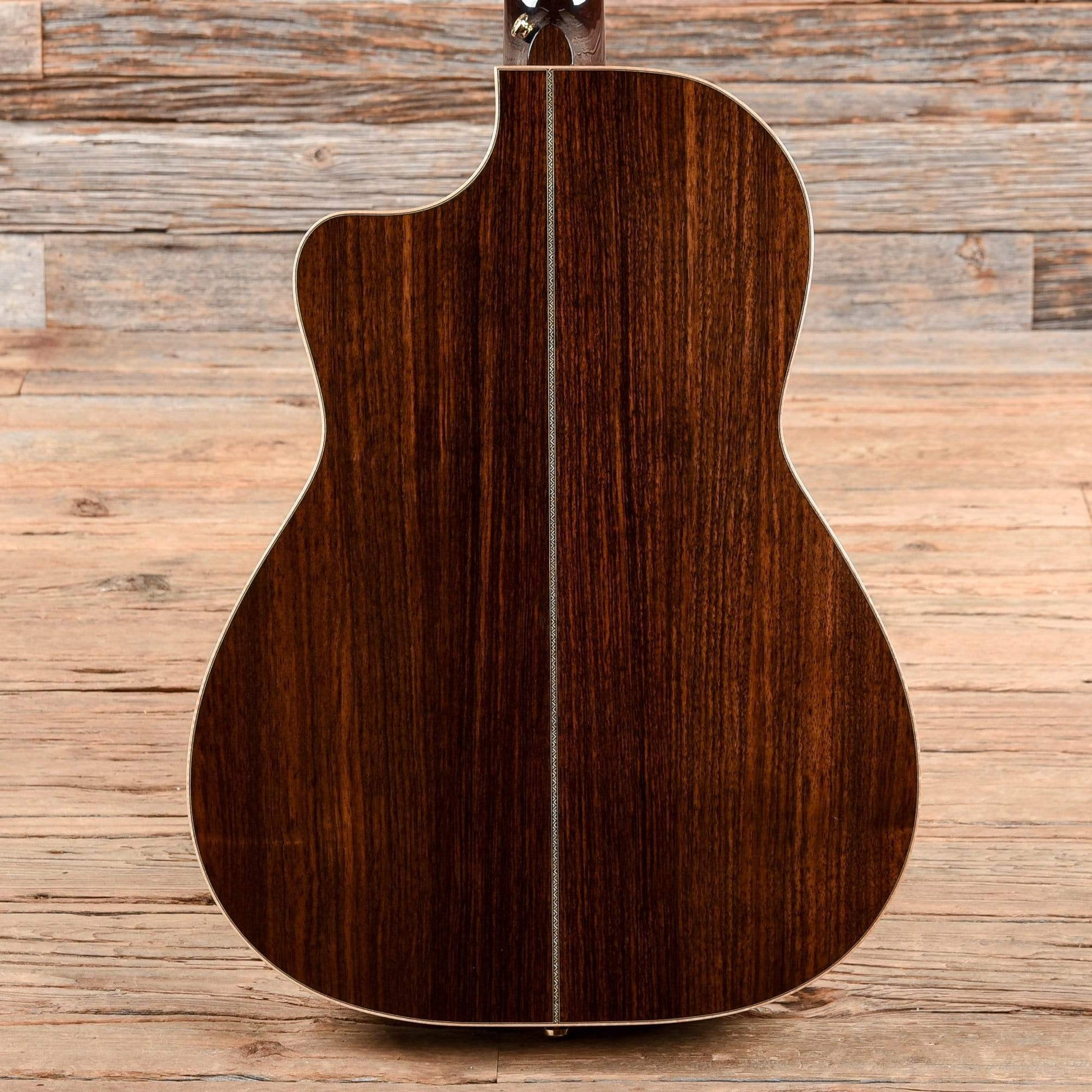 Huss & Dalton CM Natural 2009 Acoustic Guitars / Built-in Electronics,Acoustic Guitars / OM and Auditorium