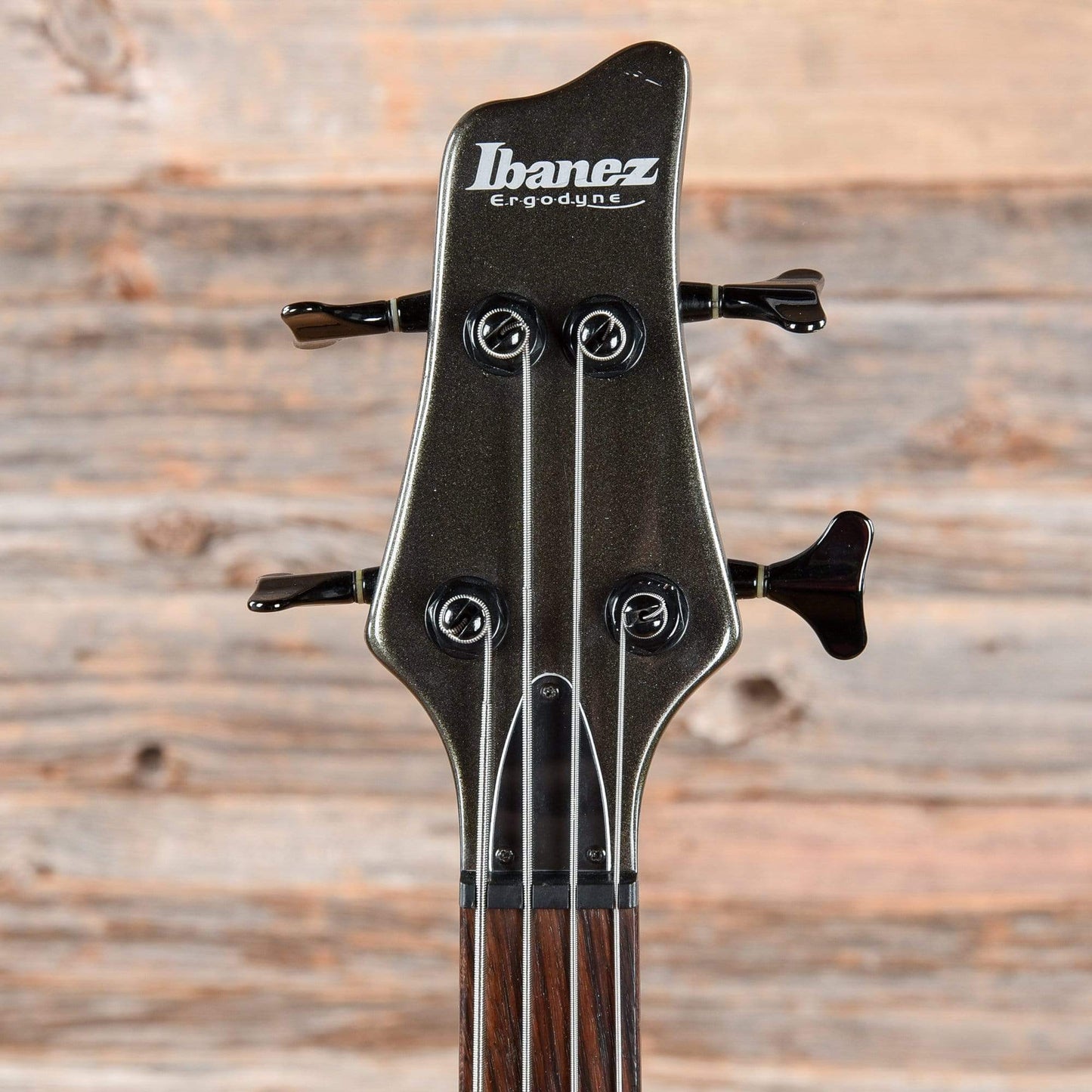 Ibanez EDC700 Ergodyne Bass Silver 1998 Bass Guitars / 4-String