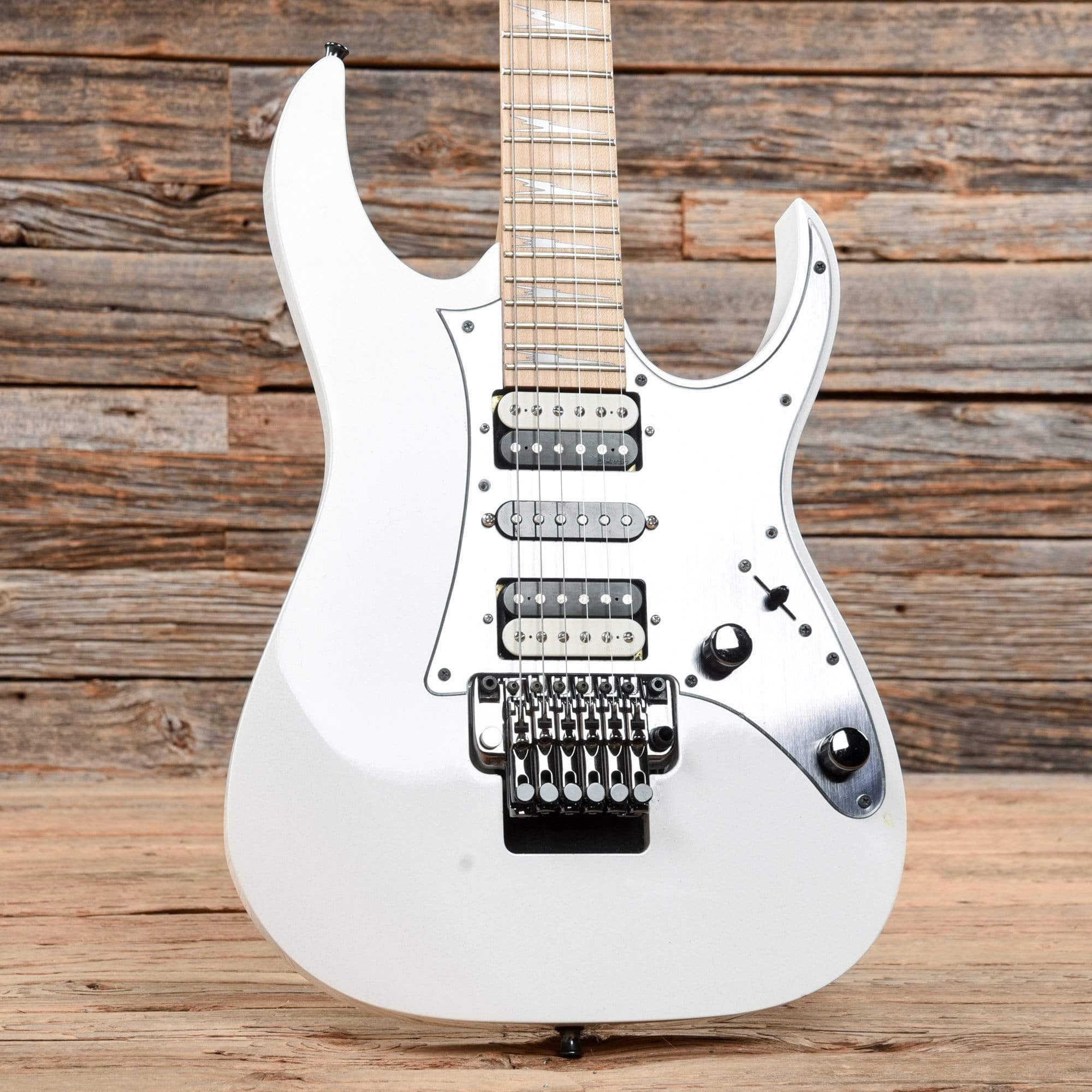 Ibanez Prestige RG2550Z Galaxy White 2011 – Chicago Music Exchange