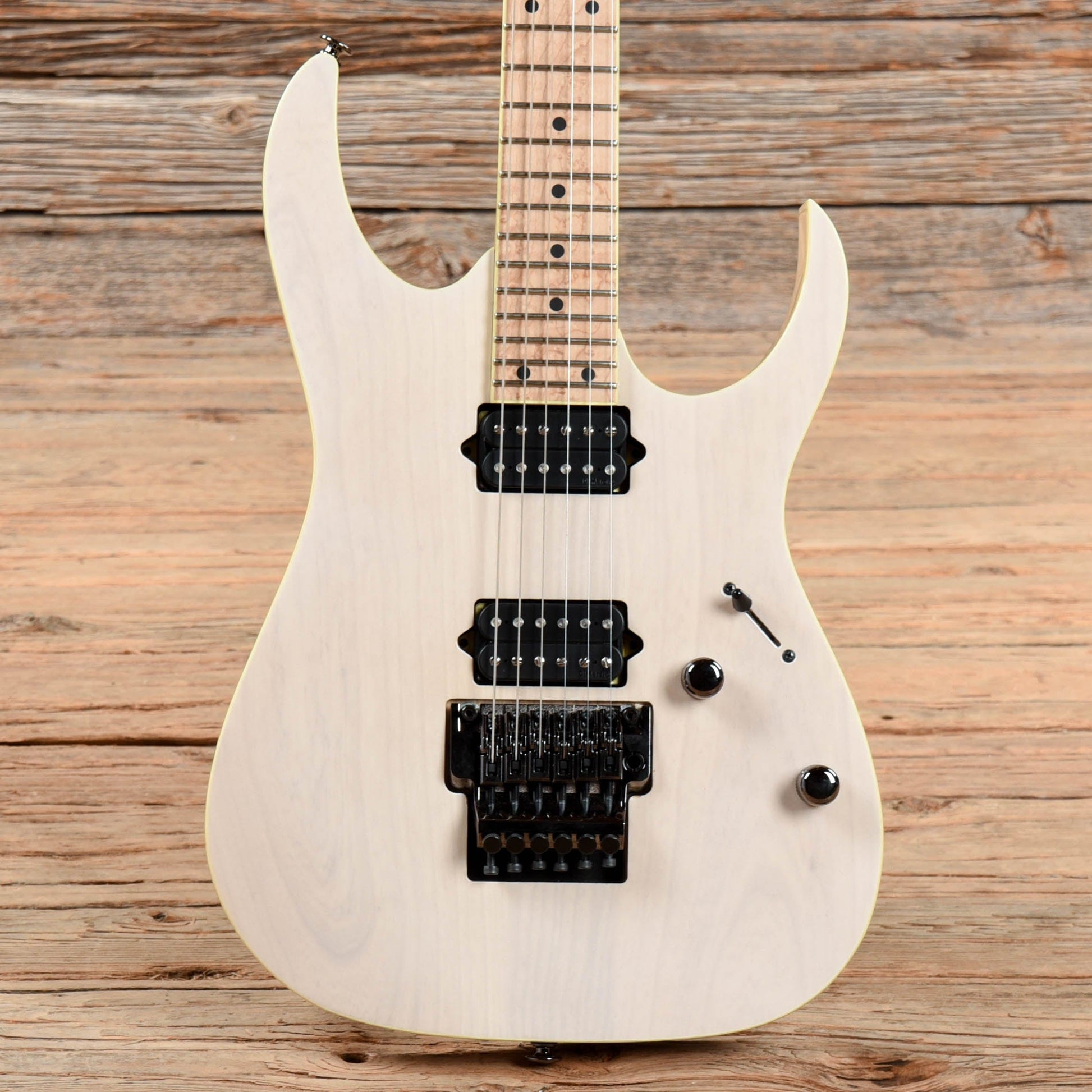 Ibanez RG652AHM-AWD RG Prestige 500 Series HH Ash Top Antique White Blonde Electric Guitars / Solid Body