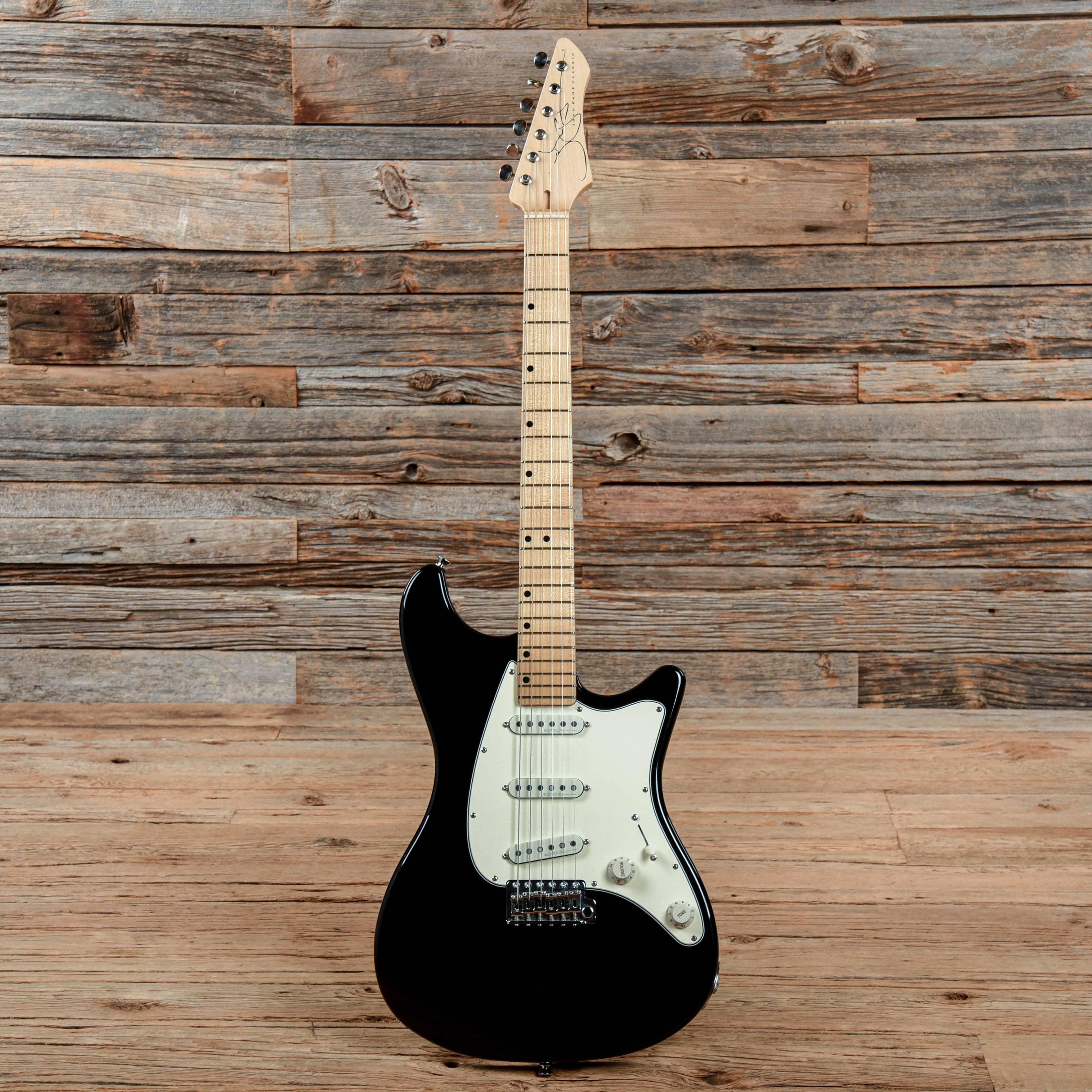 John Page Classic Ashburn Black – Chicago Music Exchange