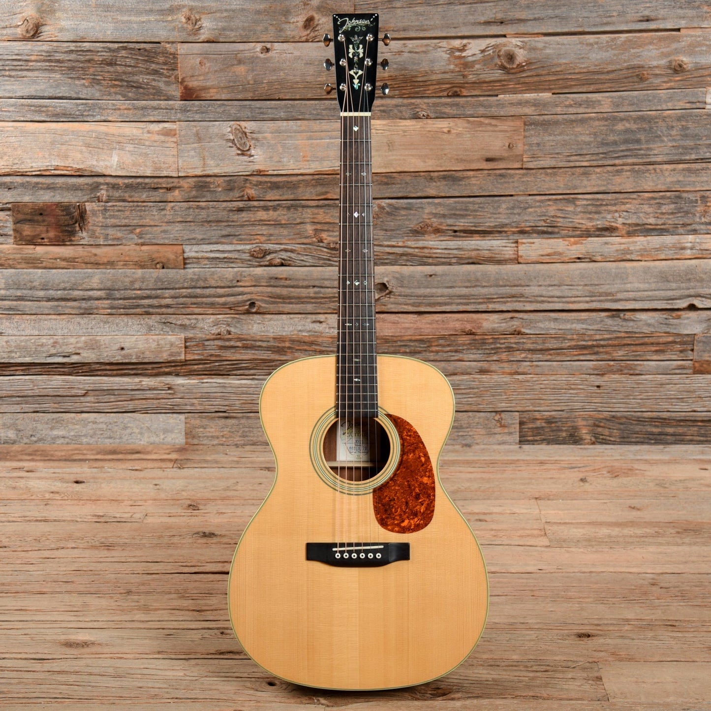 Johnson JO16 Natural Acoustic Guitars / OM and Auditorium