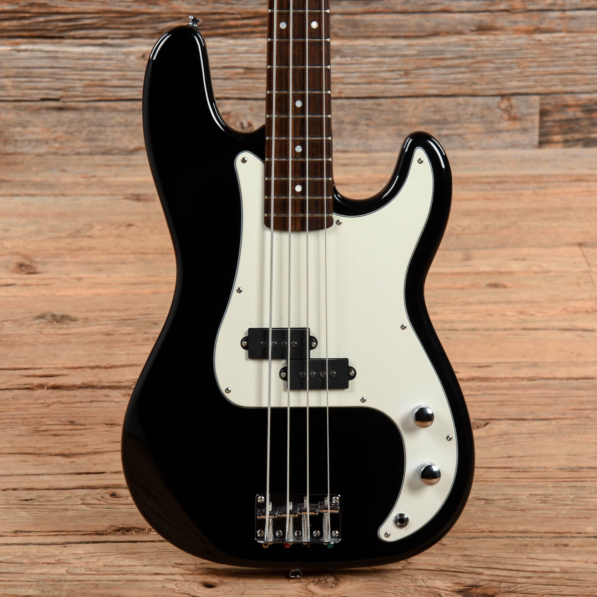 Johnson Electric Bass Black Bass Guitars / 4-String