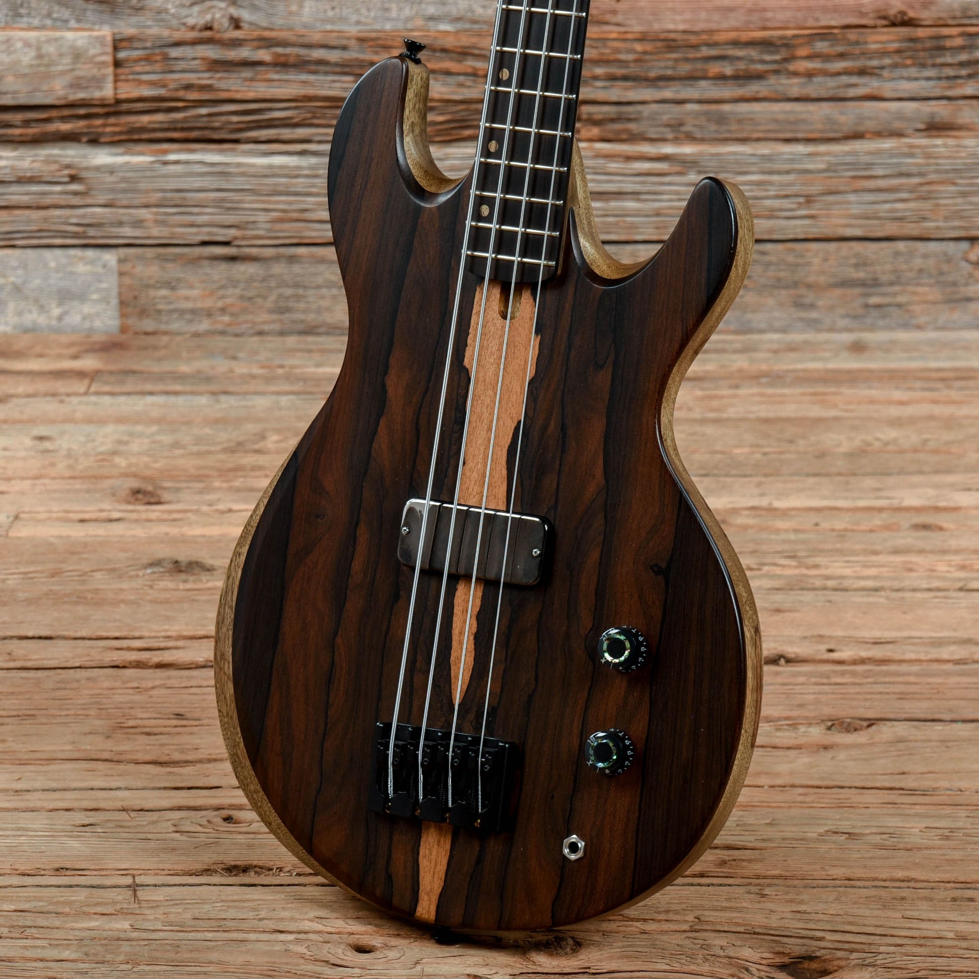 Kevin Whittemore The Gripper Brown Bass Guitars / 4-String