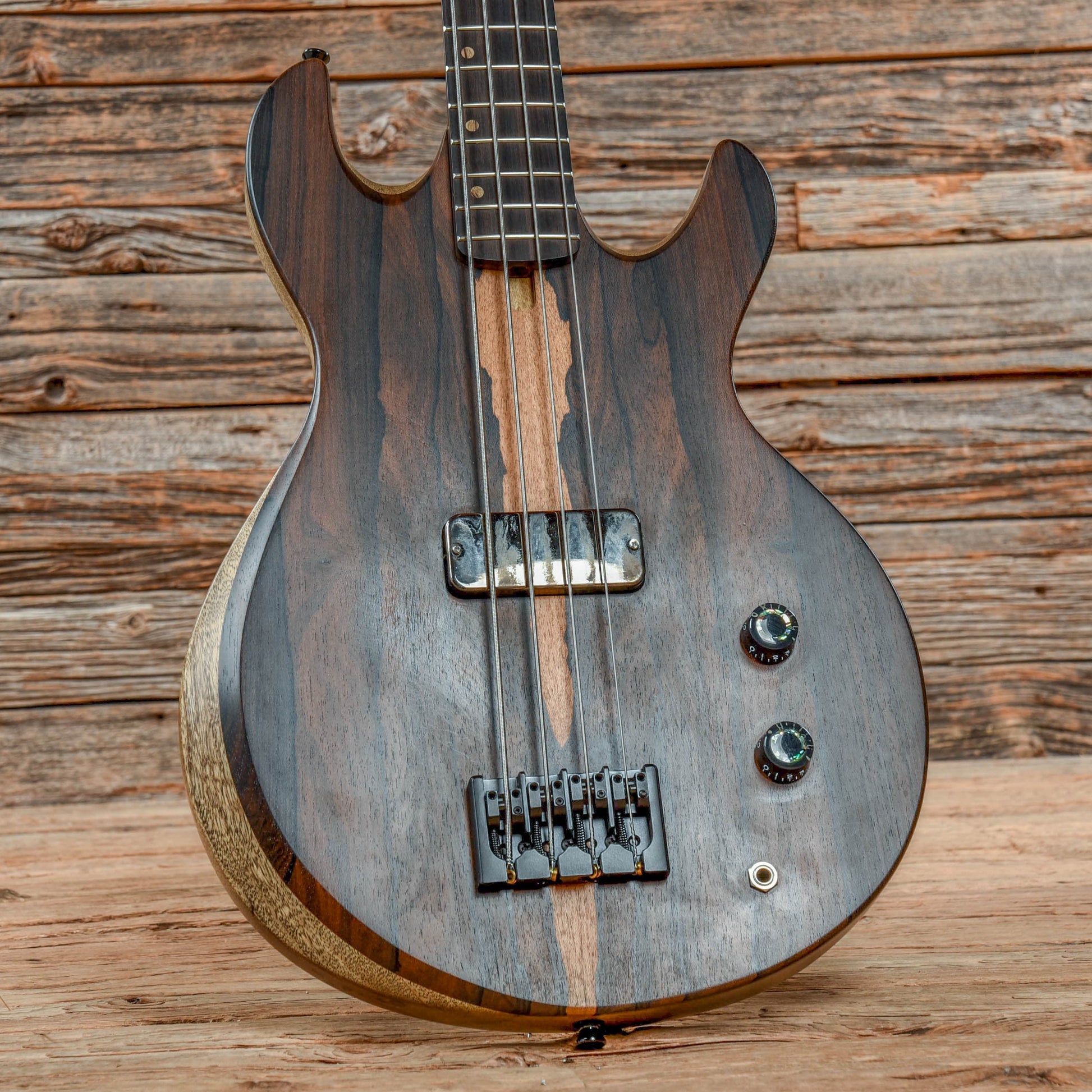 Kevin Whittemore The Gripper Brown Bass Guitars / 4-String