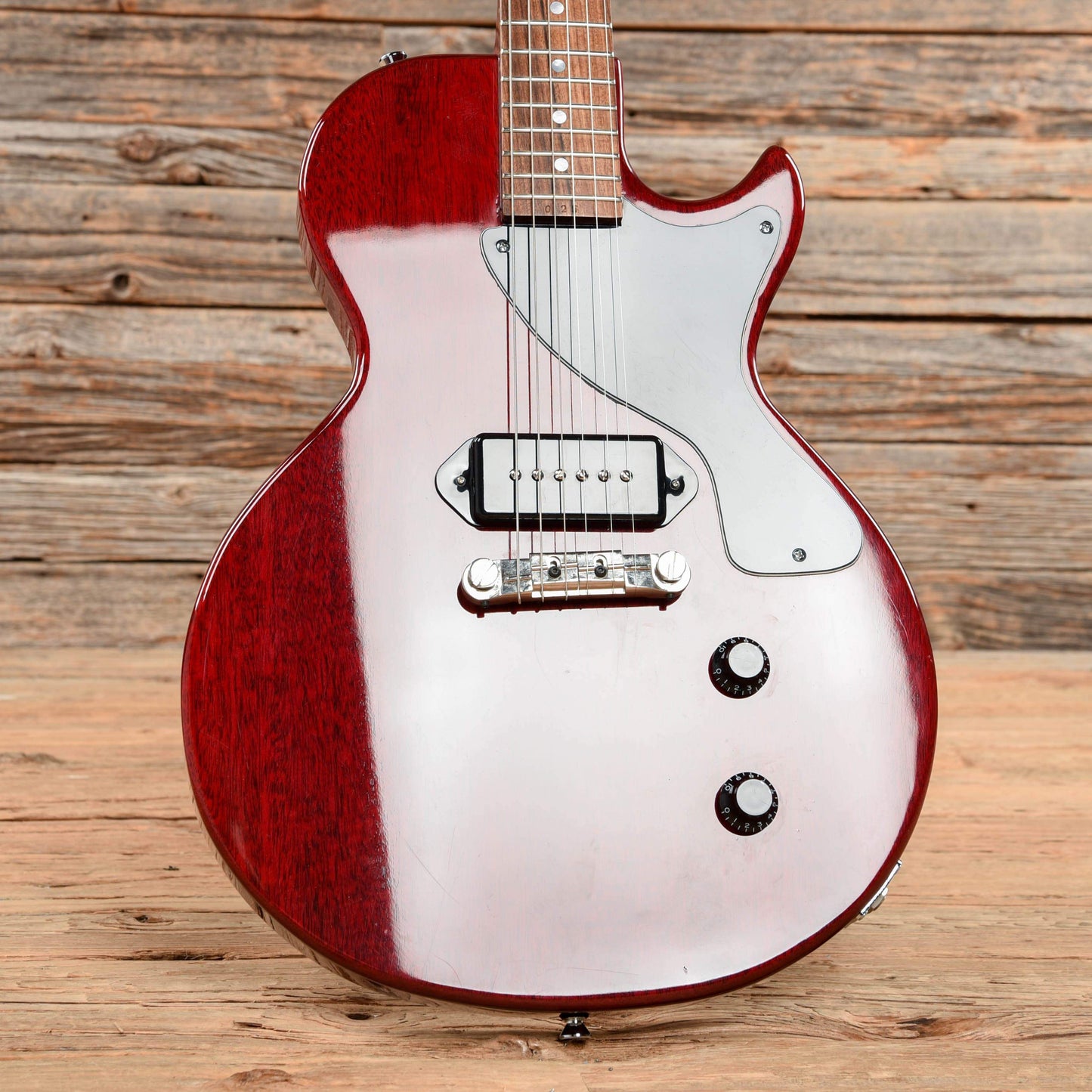 Kurt Wilson Singlecut Junior Cherry Electric Guitars / Solid Body