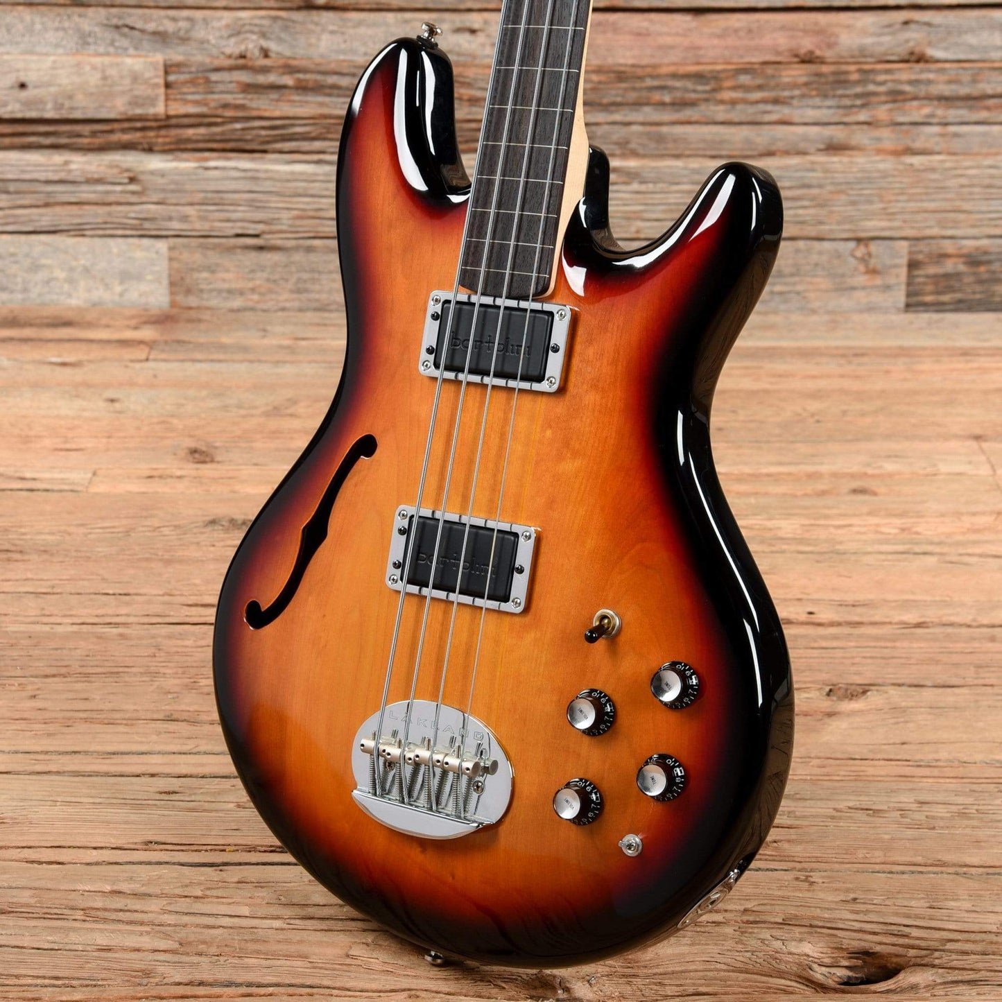 Lakland Skyline Hollowbody Fretless Sunburst 2003 Bass Guitars / 4-String