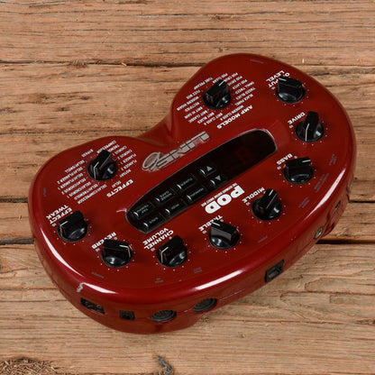 Line 6 POD Multi-Effect and Amp Modeler Effects and Pedals / Amp Modeling