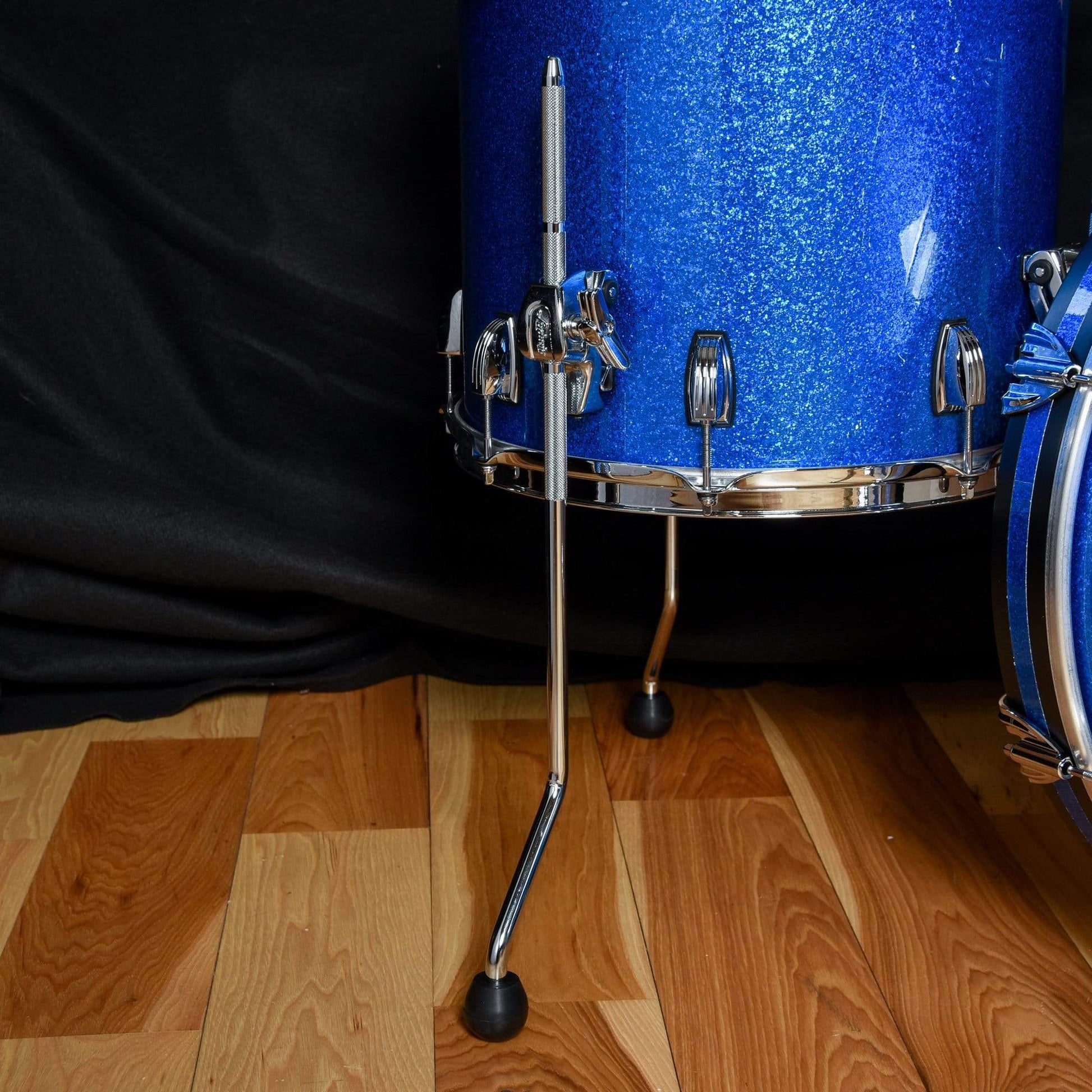 Ludwig Classic Maple 12/14/20 3pc. Drum Kit Blue Sparkle Drums and Percussion / Acoustic Drums / Full Acoustic Kits